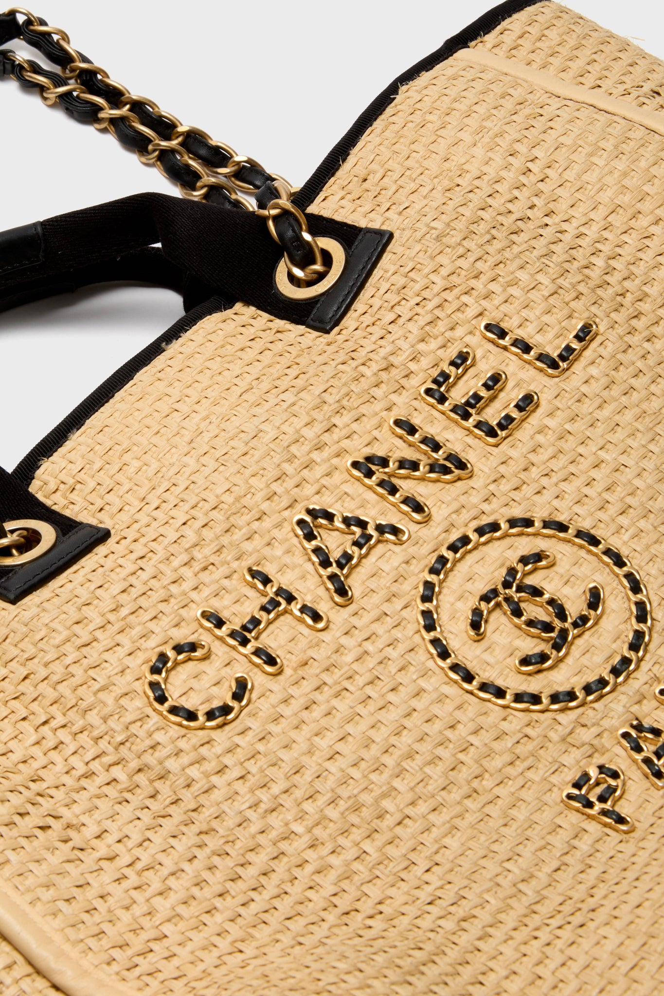 CHANEL Straw Raffia Deauville MM Tote Bag