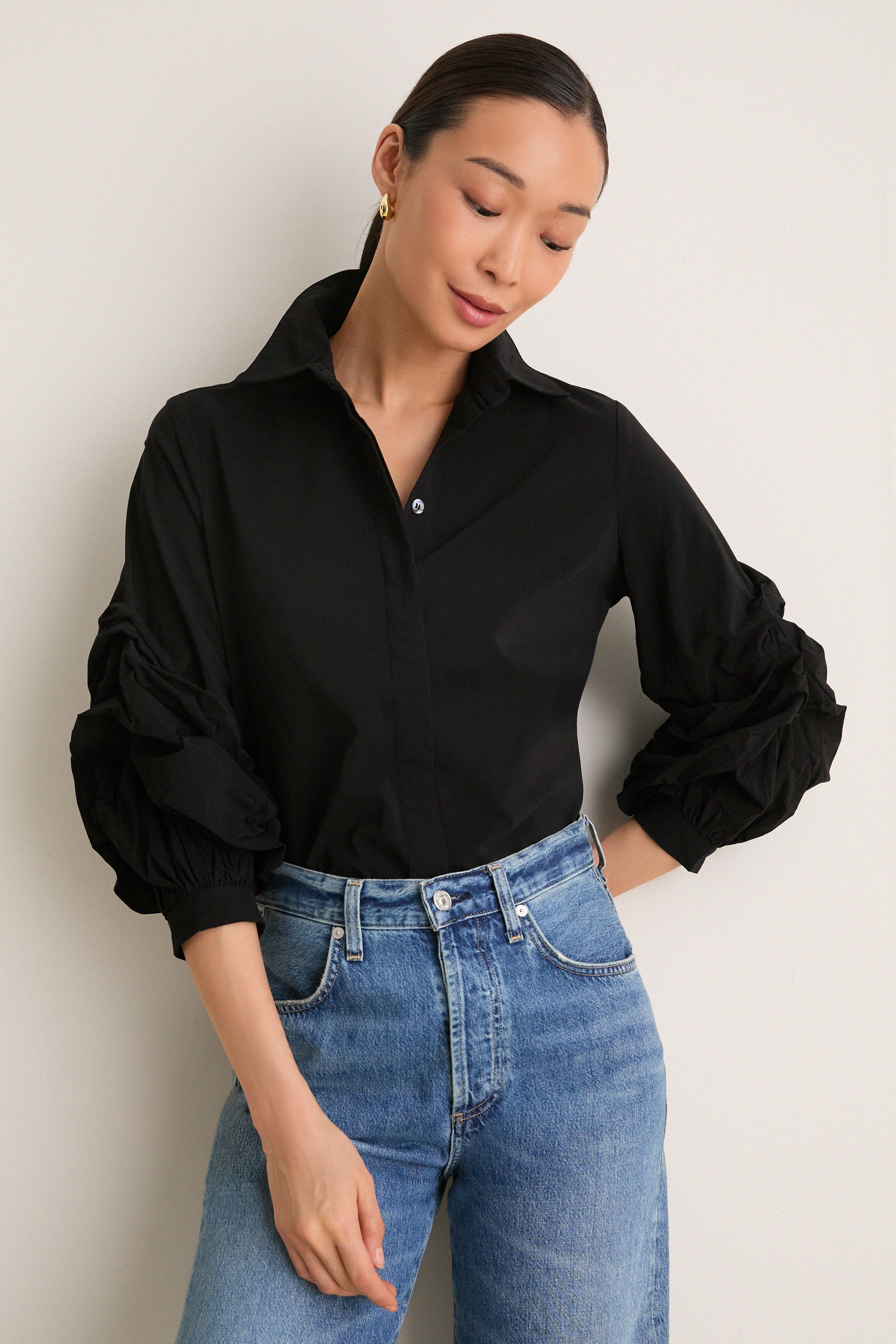 Black Alessia Top | Pomander Place