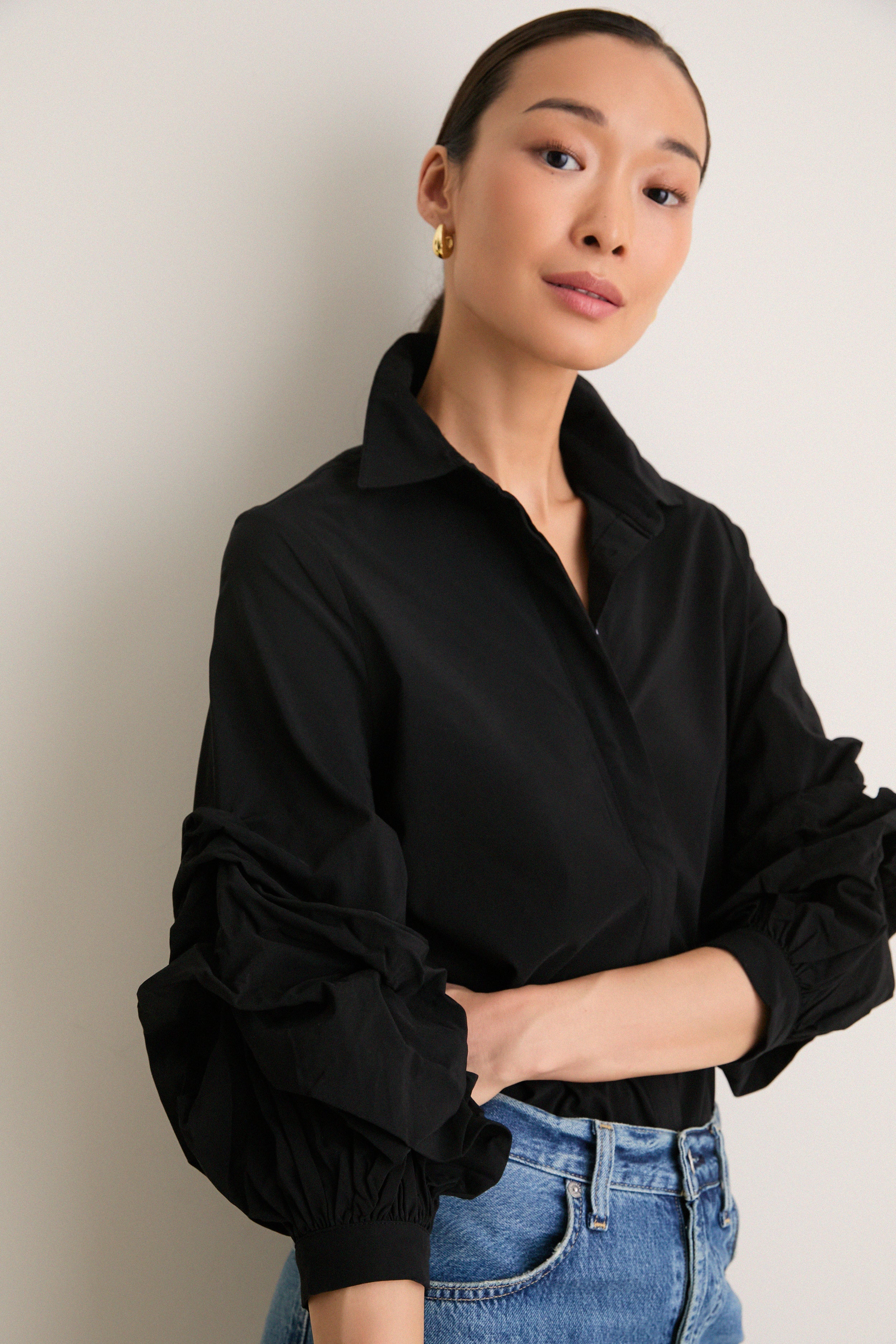 Black Alessia Top | Pomander Place