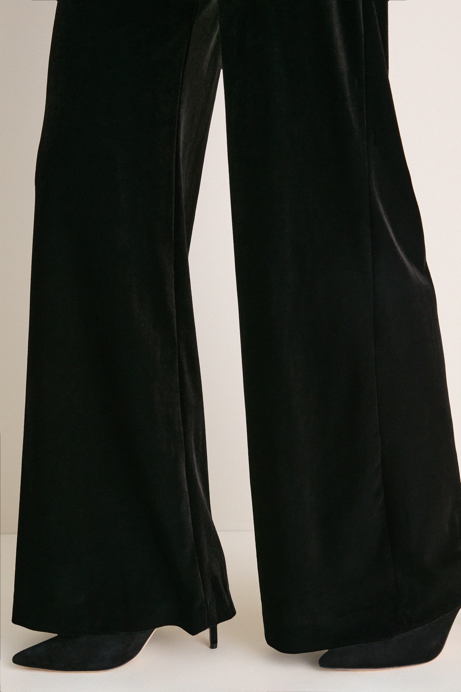Black Velvet Deja Pant