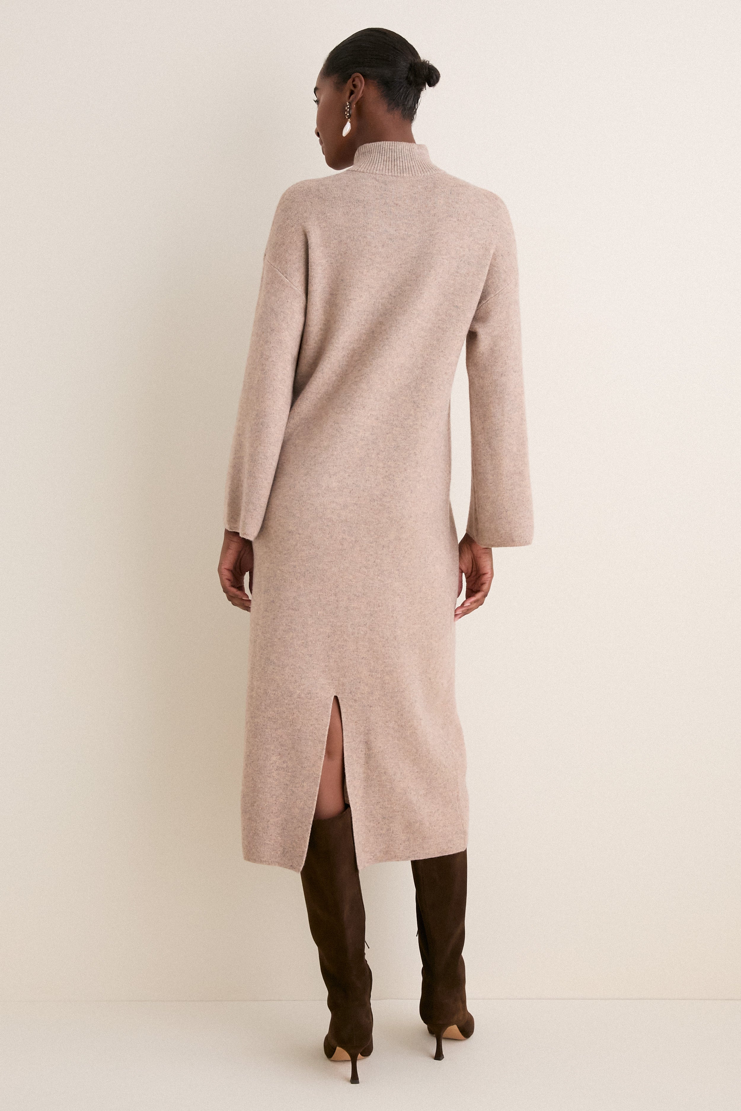 Hazelwood Vivianne Midi Dress