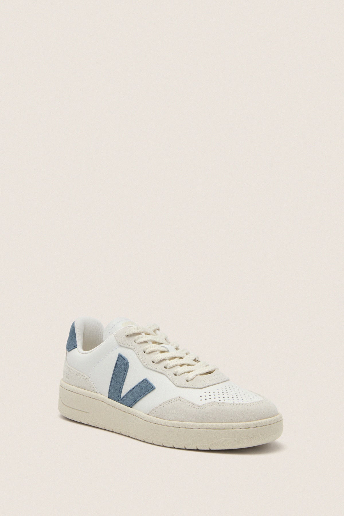 Extra White California V-90 Sneakers
