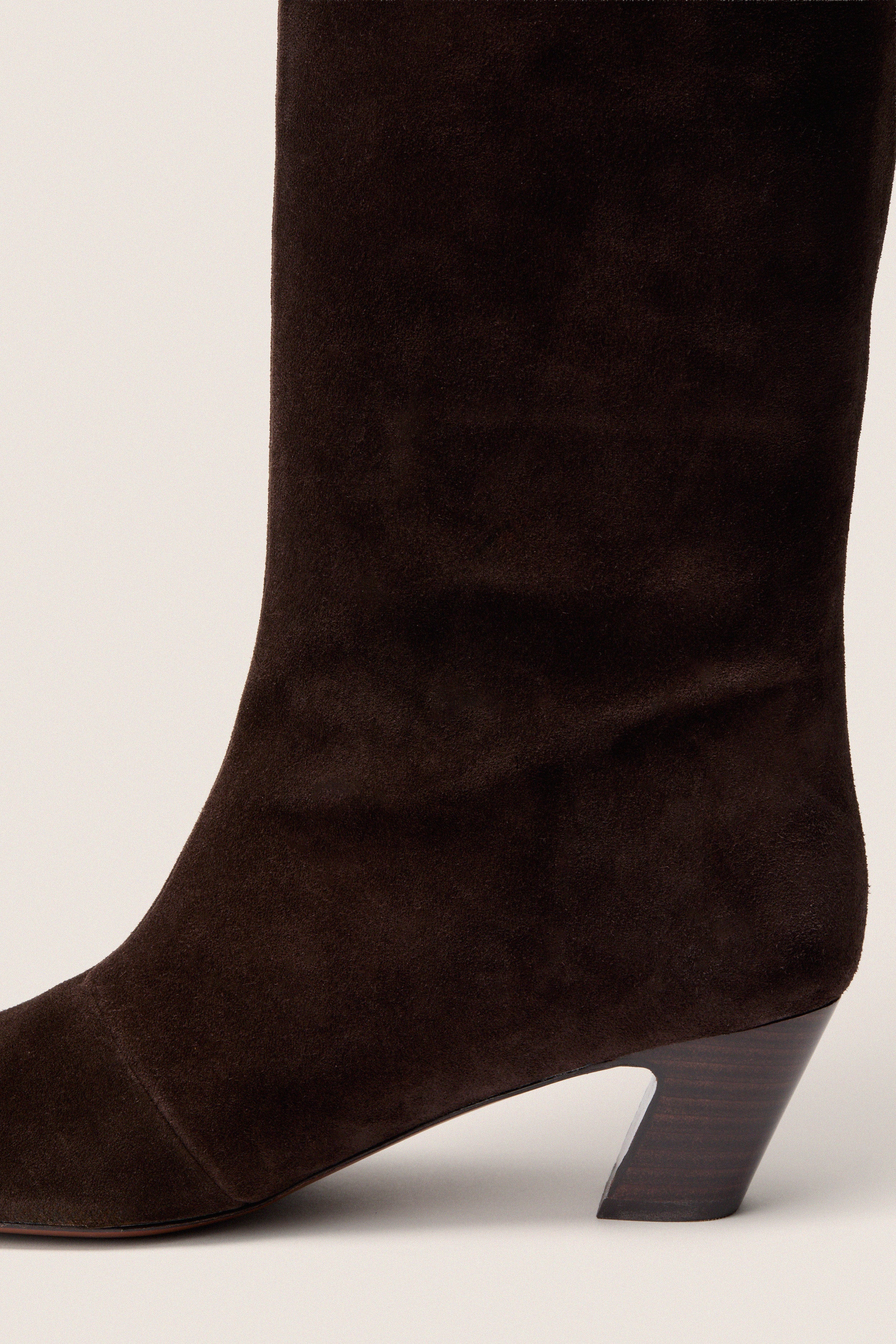 Tmoro Suede Marley Boots