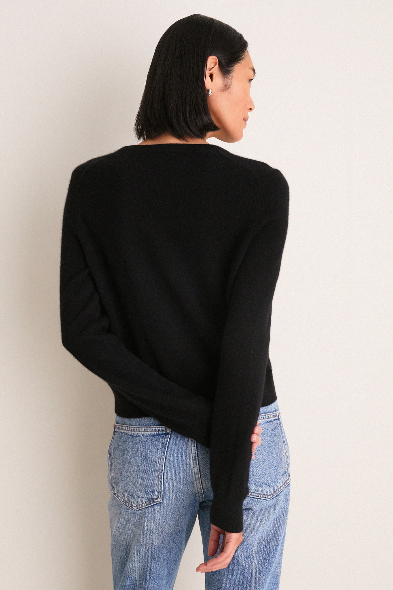 Black Cashmere Riley Cardigan | Tuckernuck