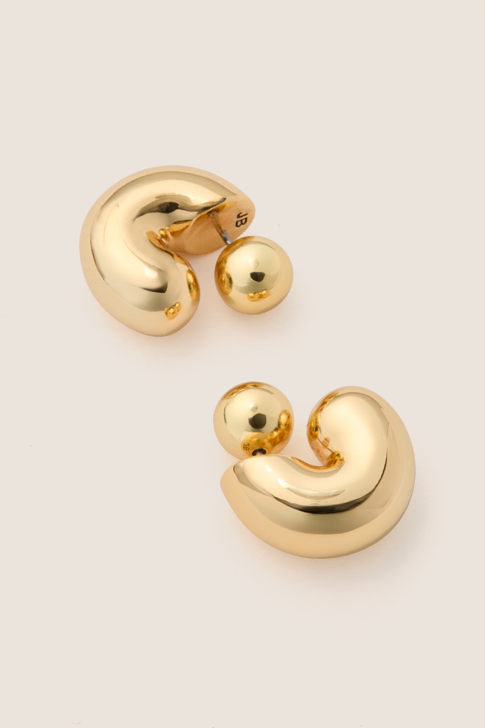 Gold Medium Tome Hoops