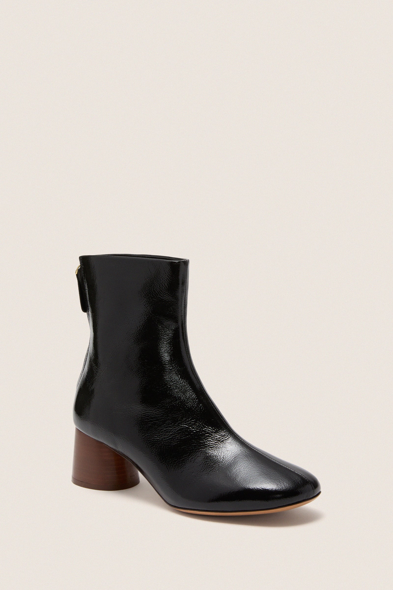 Black Glove Boot