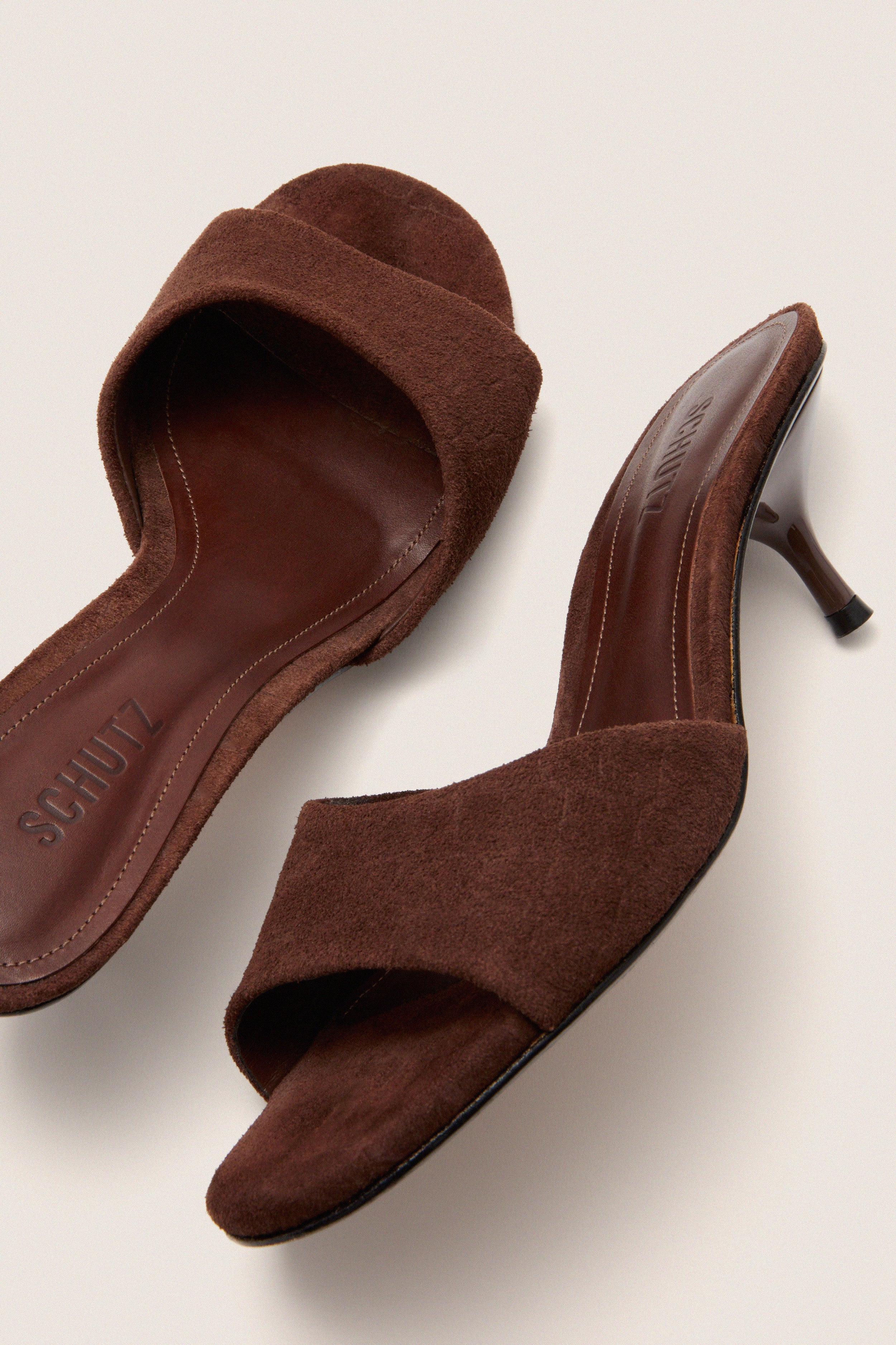 Root Brown Dethalia Round Heels