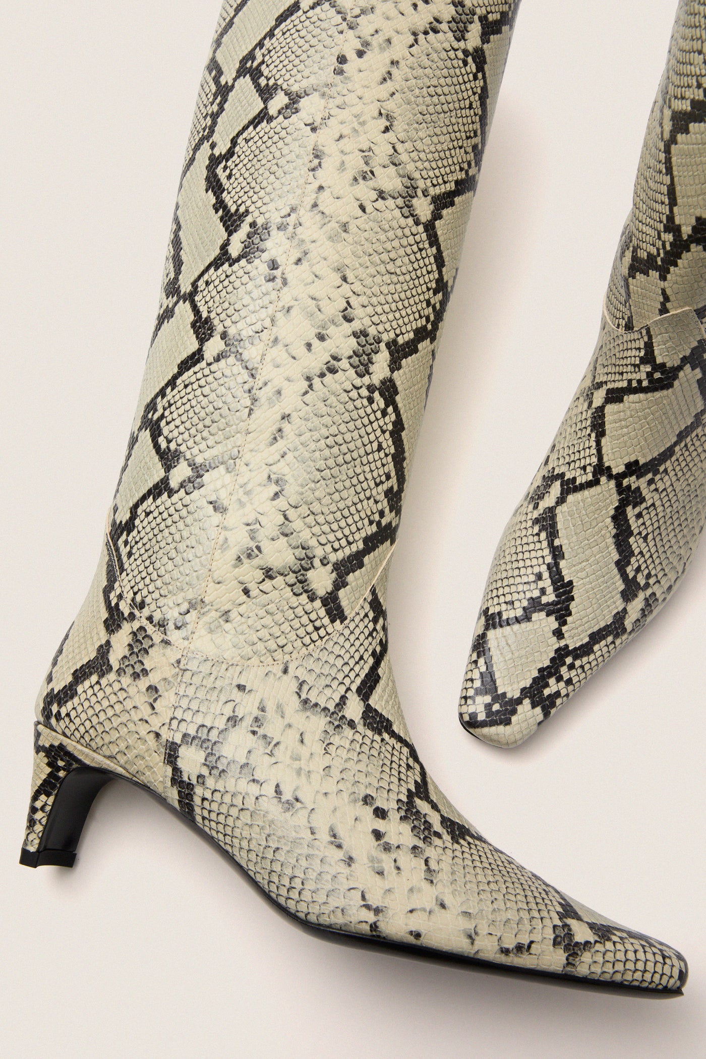 White Snake Western Wally Boot