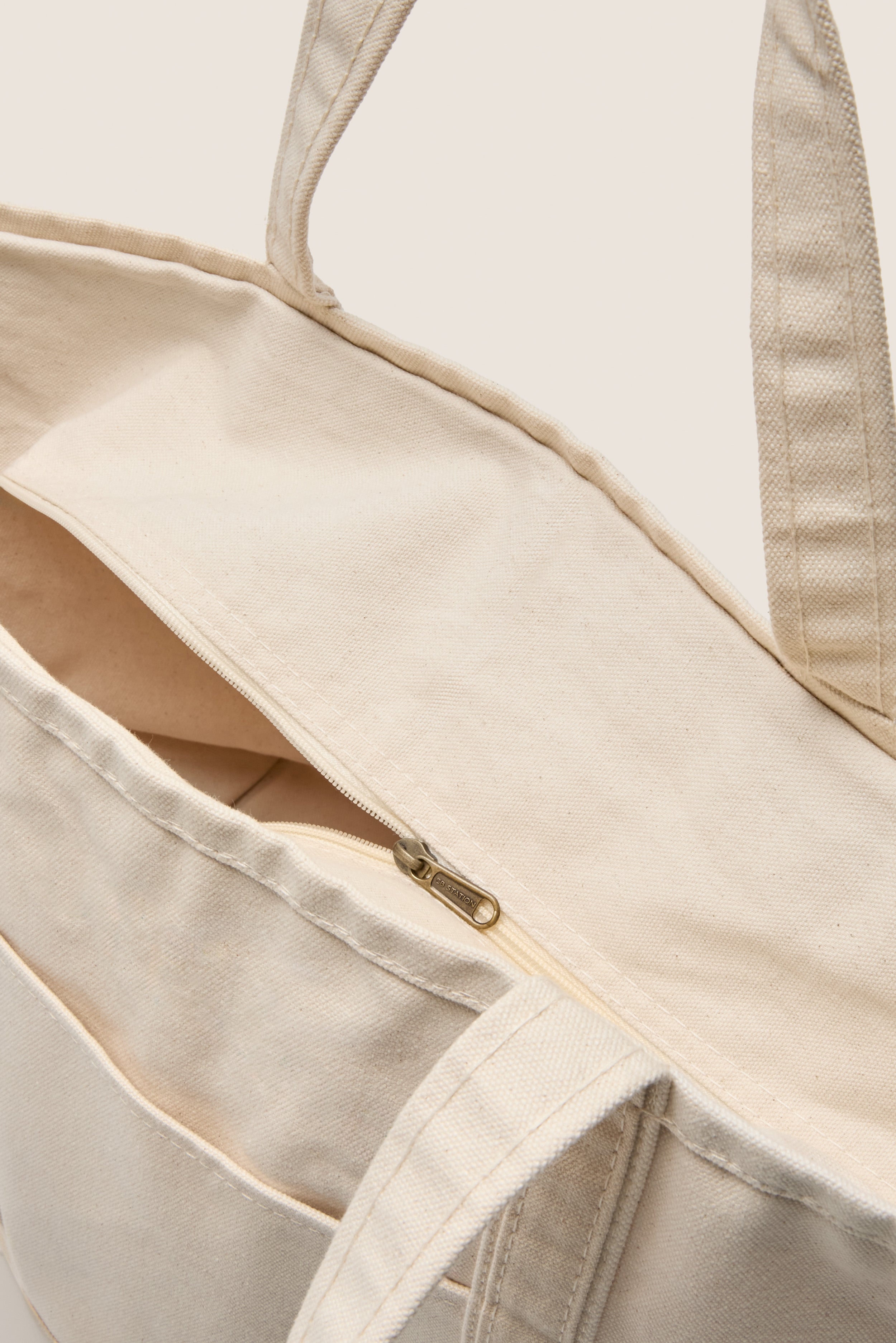Natural Large Canvas Tote | CB Station