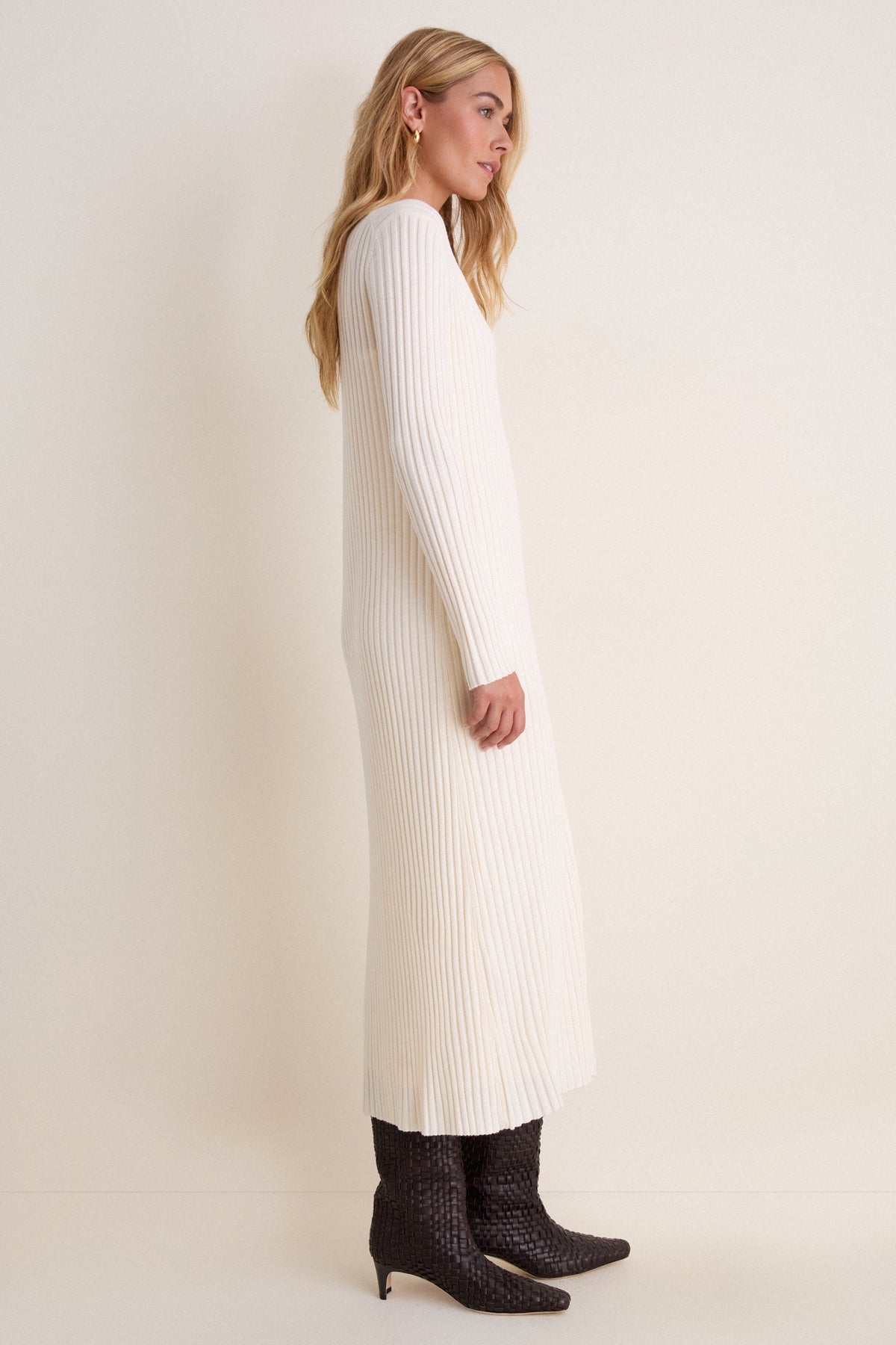 kallan knit dress white Tuckernuck Ivory Callum Sweater Ivory / XXL Style: Cover-Up Tops Knee Length Designer Dresses SIZE:5 (L) this dress is a