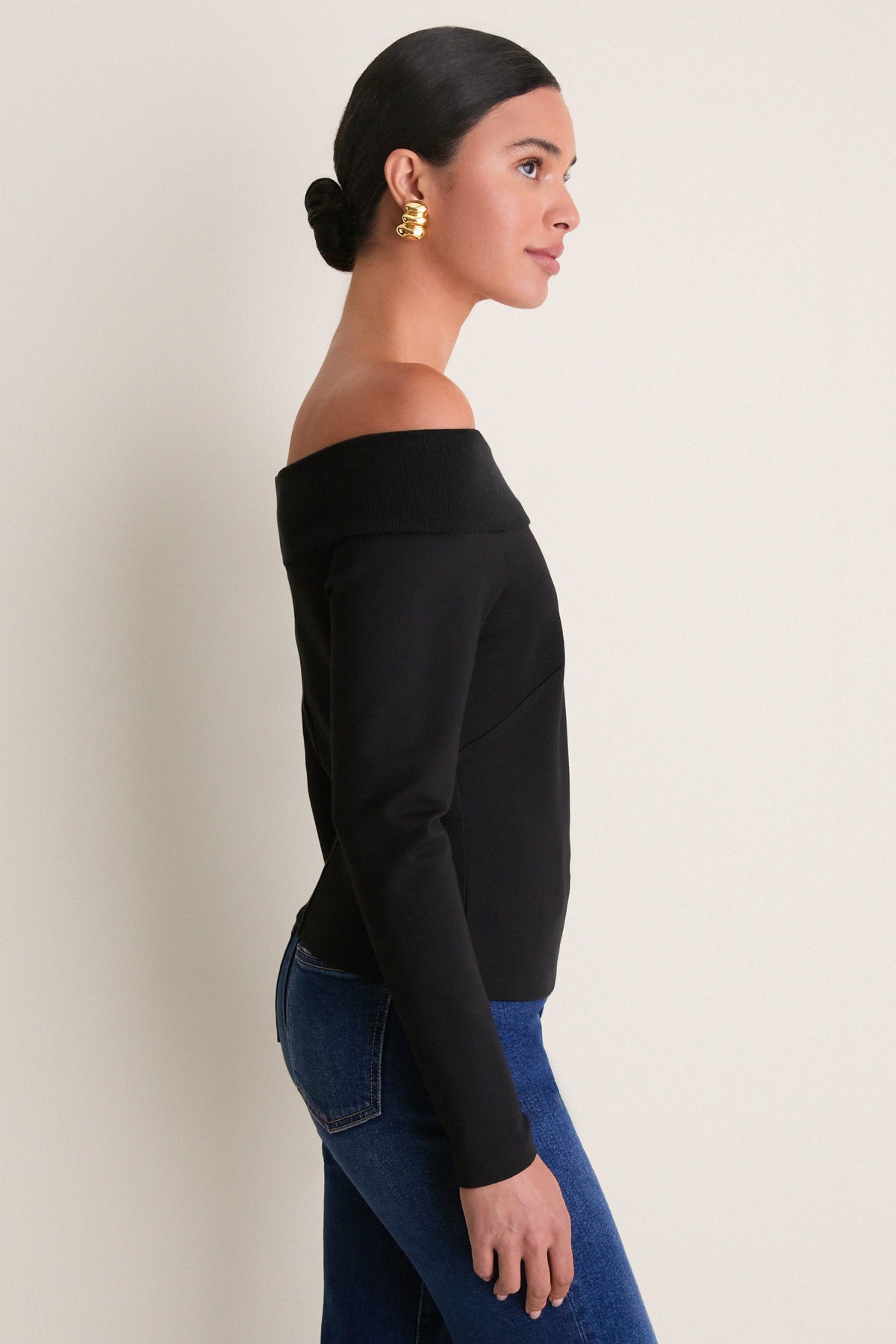 Black Ponte Off the Shoulder Mara Top
