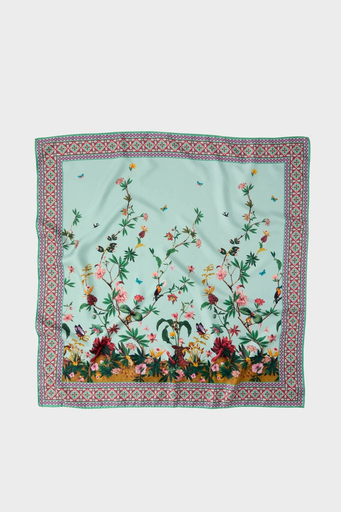 Zooflora Placee Foulard 90x90 Scarf: A classic, effortless cotton voile accessory with a vibrant botanical print, perfect for high-end, fun styling year-round.