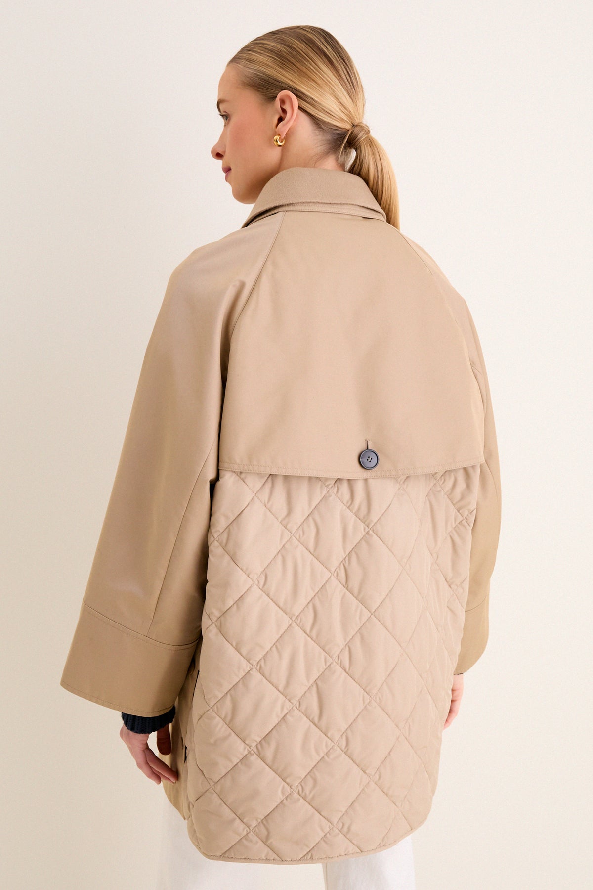 Hazelnut Manna Raincoat