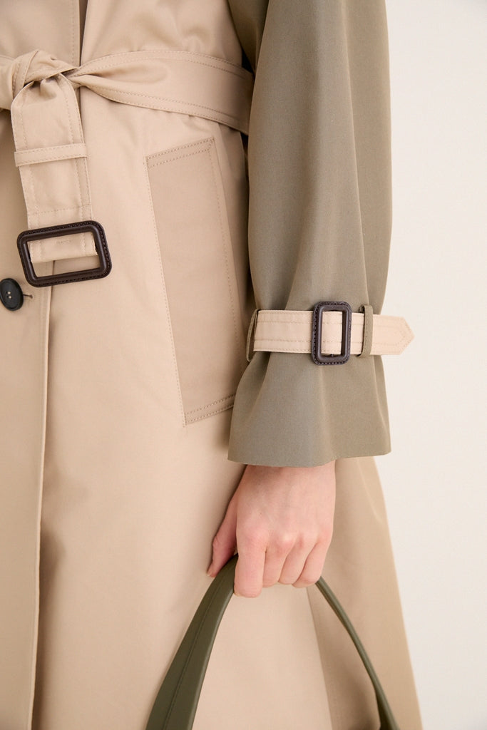 Beige Canasta Raincoat