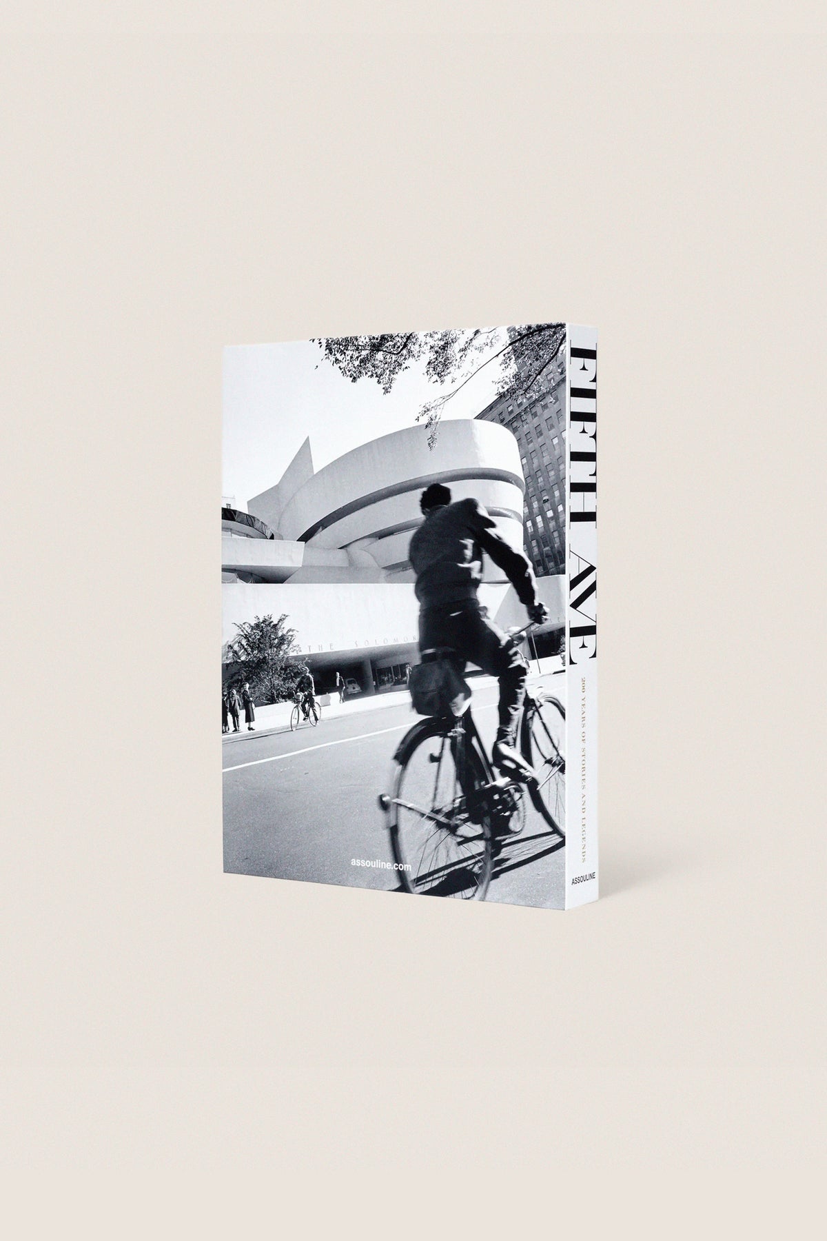 Fifth Avenue- 200 Years of Stories & Legends