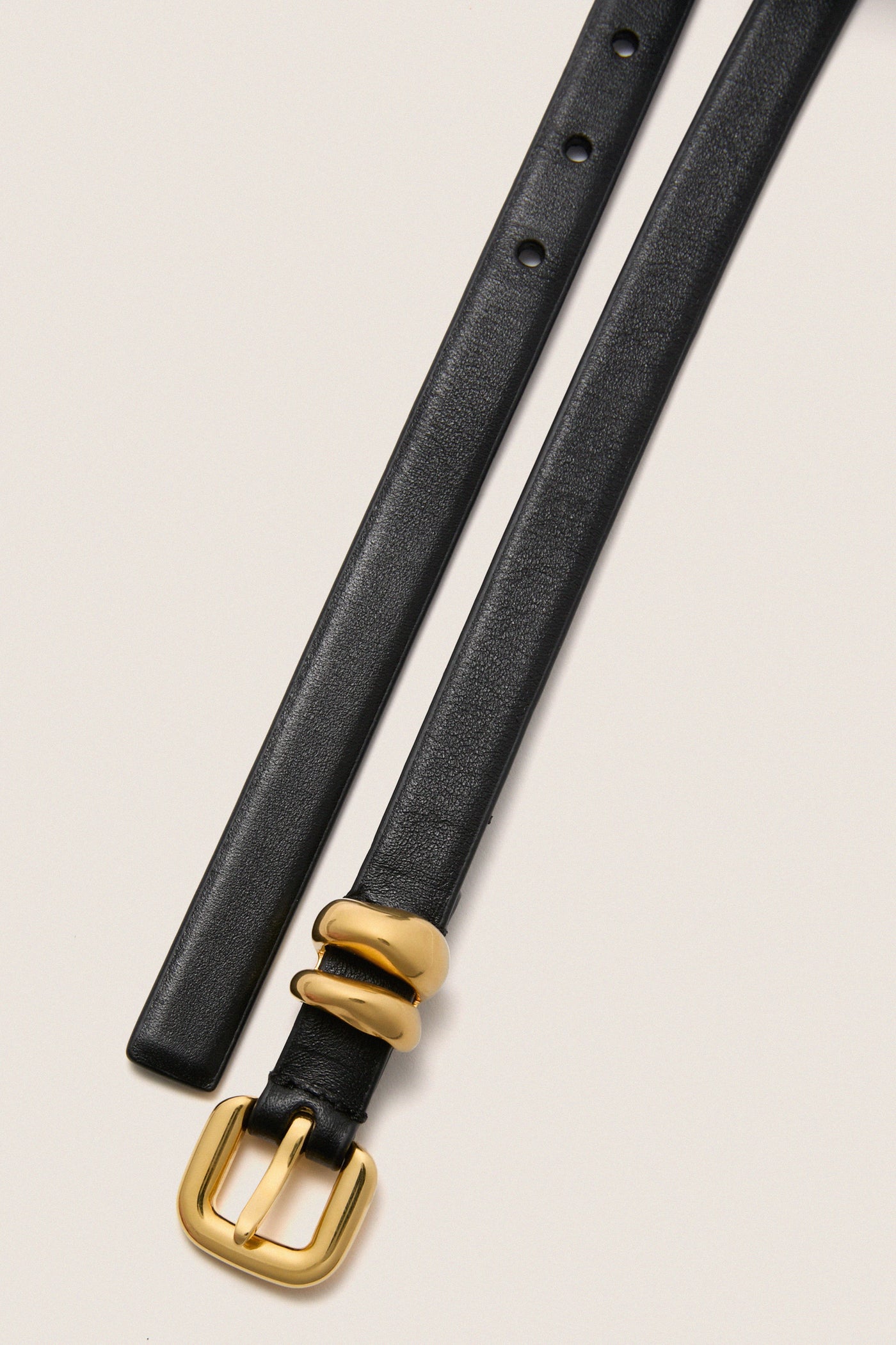 Black Hip to Waist Skinny Belt