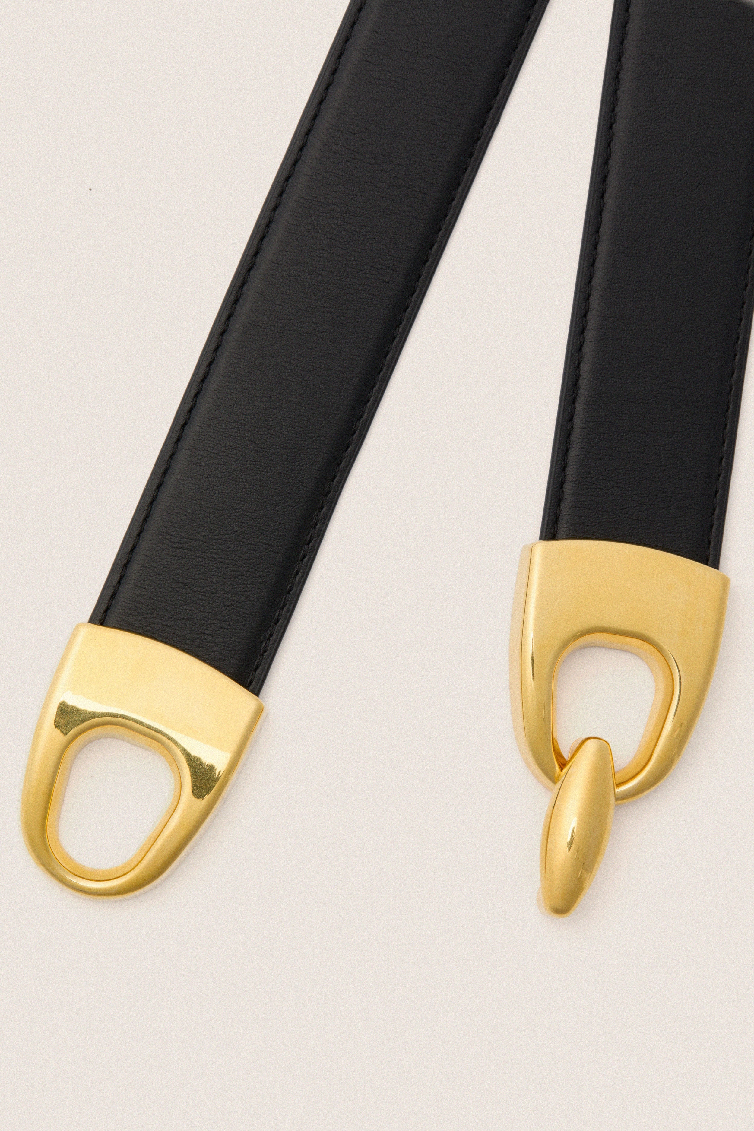 Black Horsebit Belt