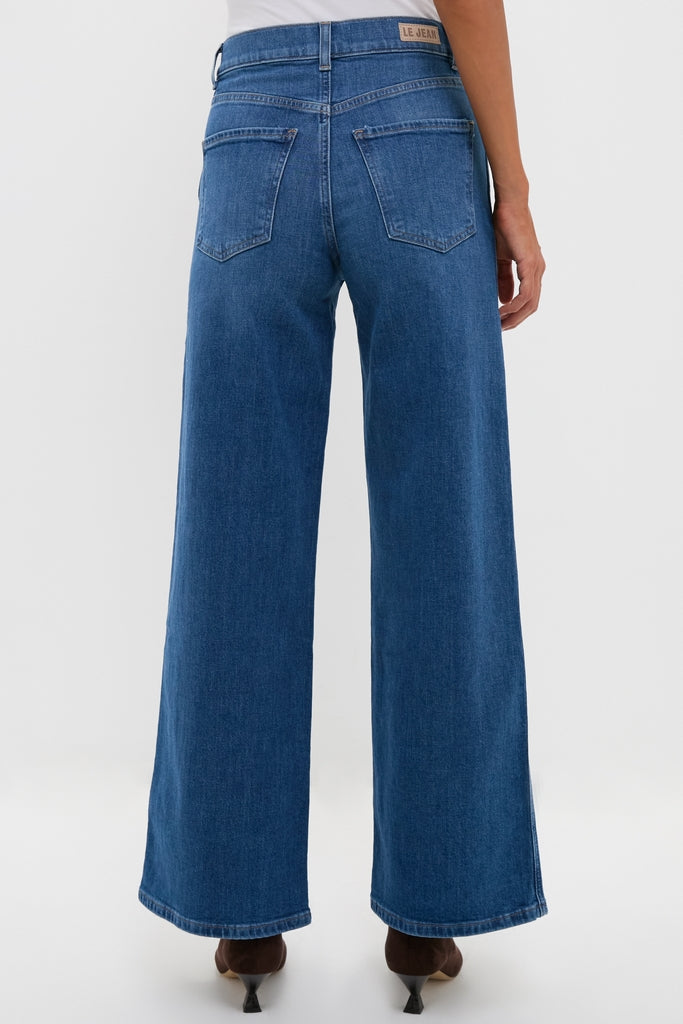 Classic, effortless style: London Calling Juliette High Rise Wideleg jeans with a fun wide-leg cut, high-end indigo finish, and Le Jean label on waistband.