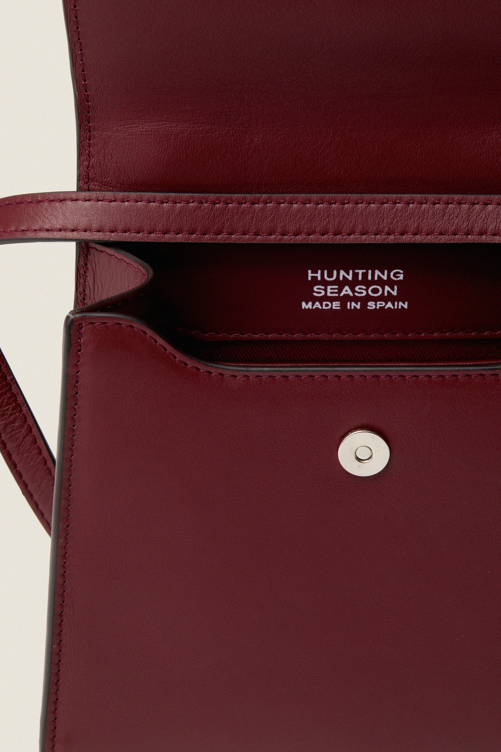 Burgundy Napa Small Top Handle