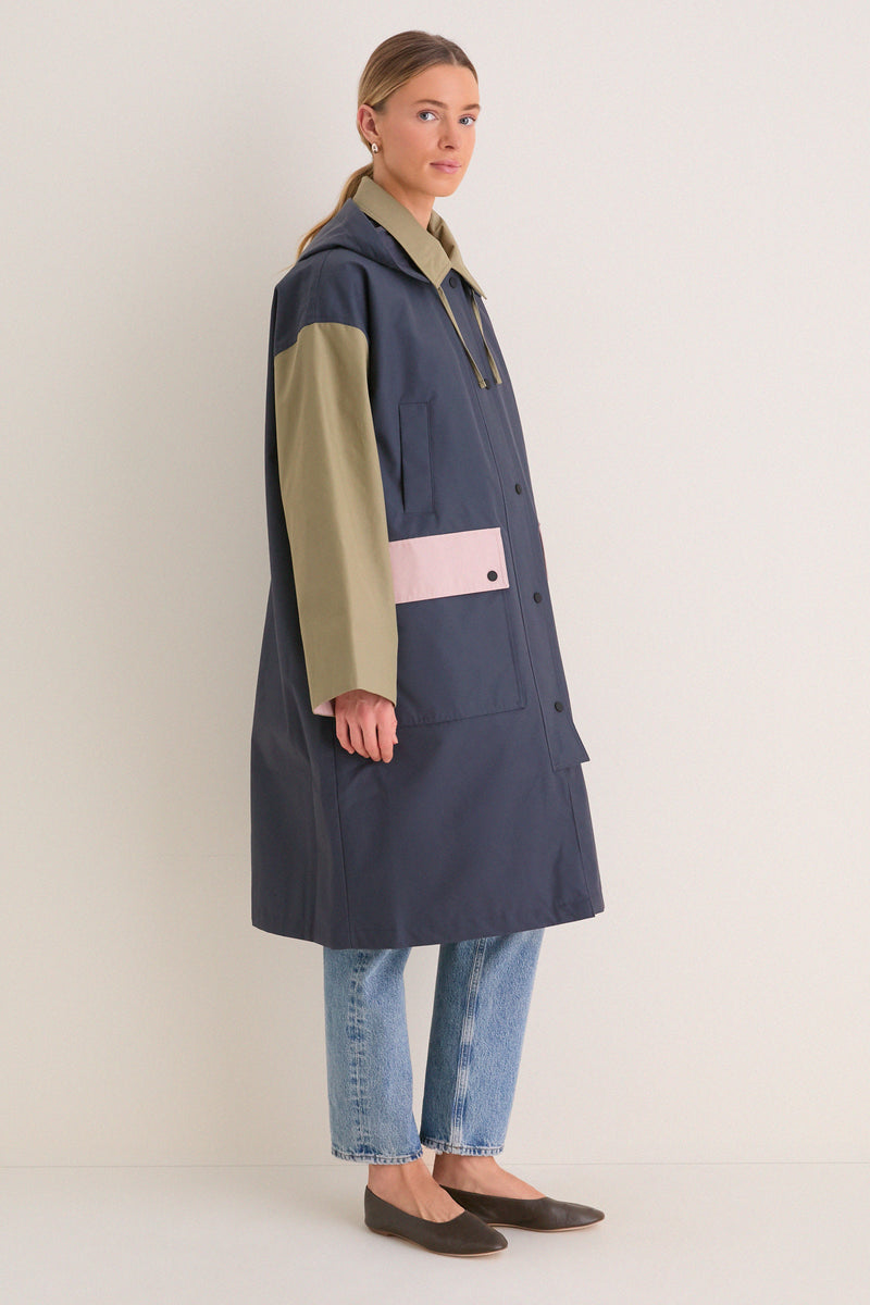 Dusk Grey Tri-Color Blearigg Showerproof Jacket