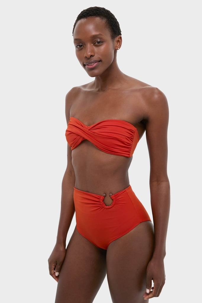 Classic and effortless, the Fire Red Sea Sprite Bikini Top features a chic twist-front bandeau design, perfect for a fun, high-end sunbathing experience.