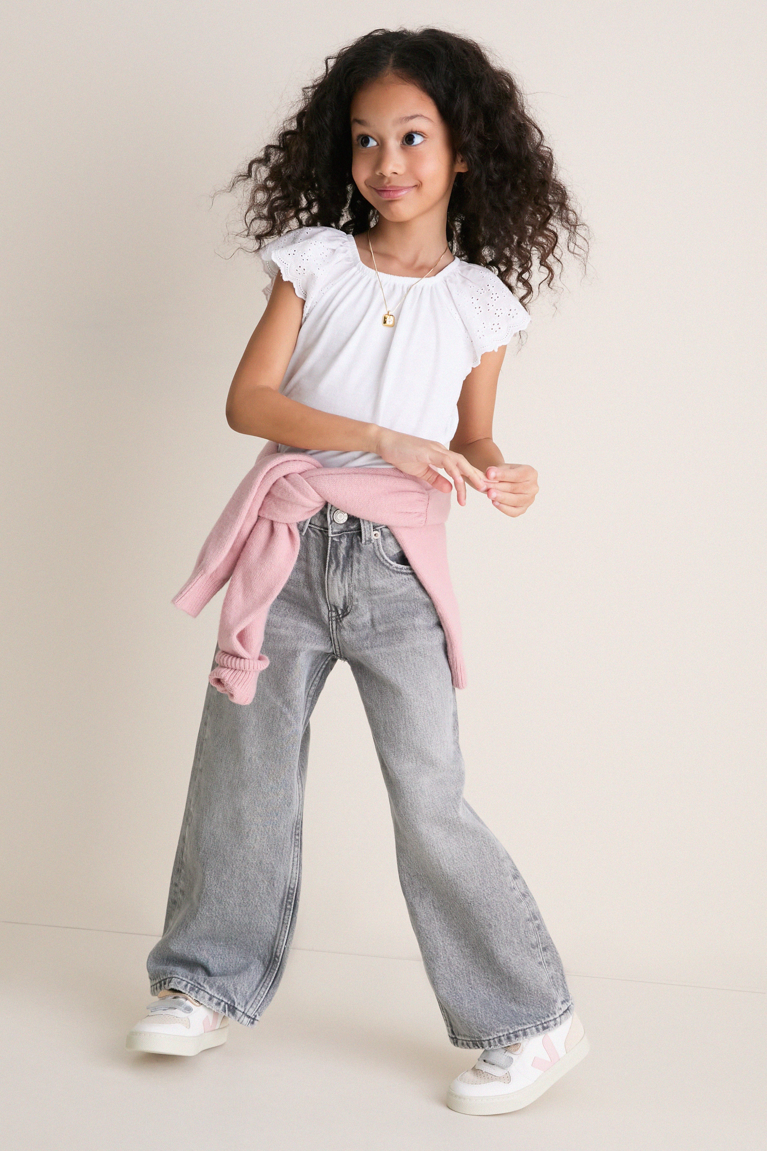 Kids White Petale Small V-10 Sneakers
