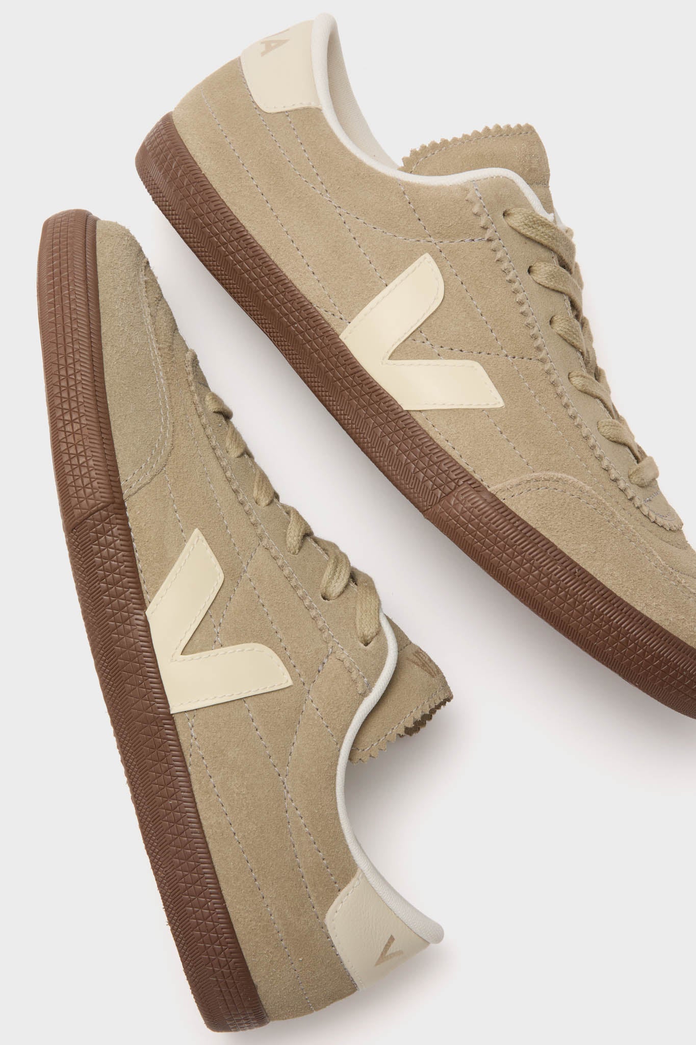 Taupe Pierre Bark Panenka Sneakers Tan | VEJA