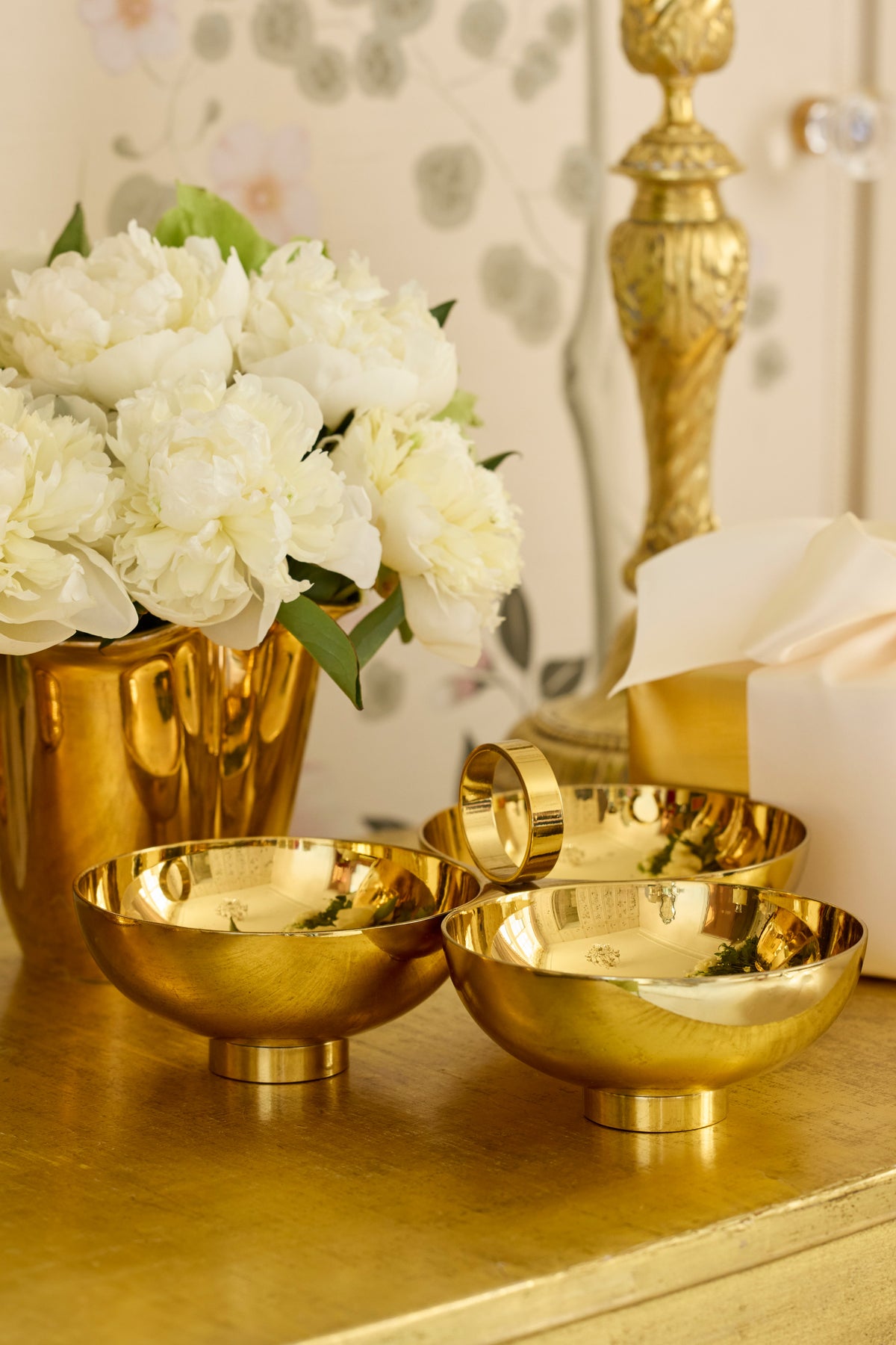 Gold Sintra 3-Bowl Server