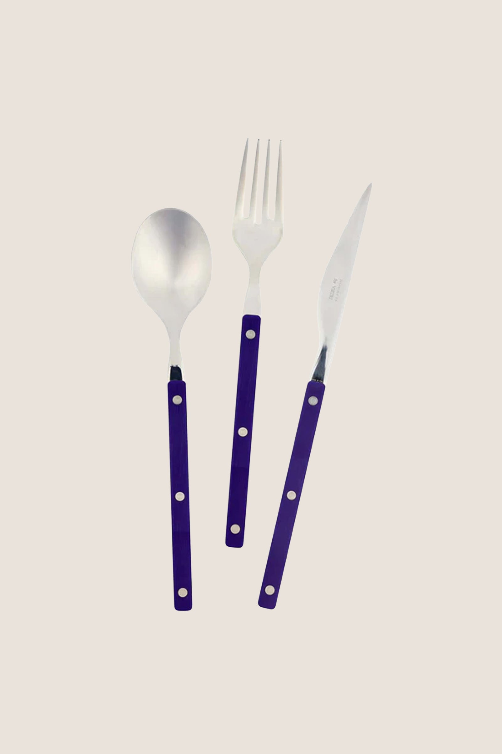 Pastello Navy Three-Piece Place Setting