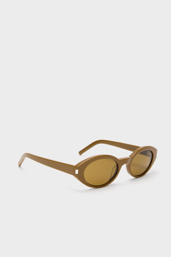 Classic Shiny Solid Licorice Brown Corner Angle M Sunglasses with oval frames exude effortless style and fun, embodying a high-end look ideal for confident, modern individuals.