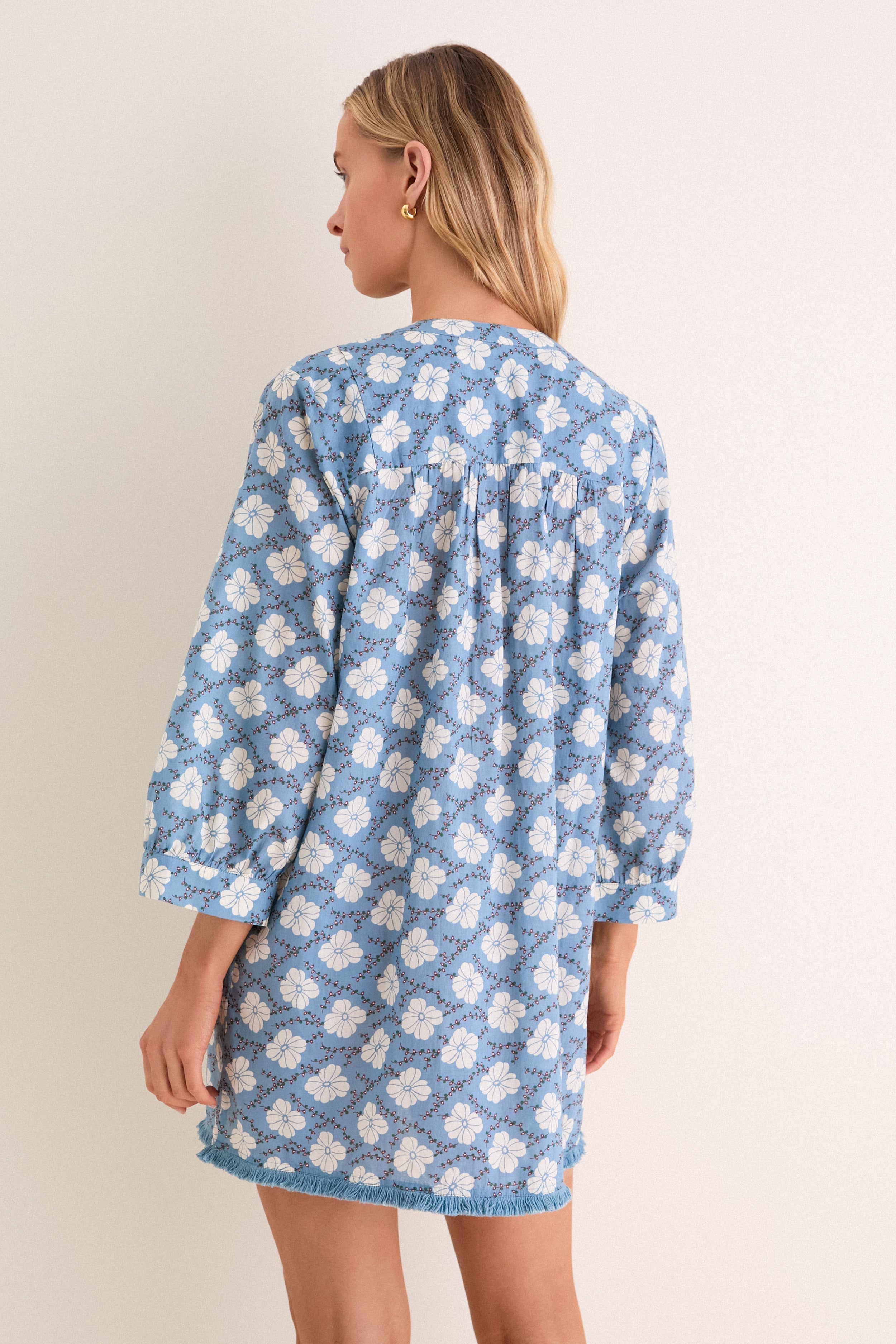 Bloom Lagoon Bondi Coverup: Effortless boho-chic dress with three-quarter sleeves and a fringed hem, perfect for classic, fun outings.