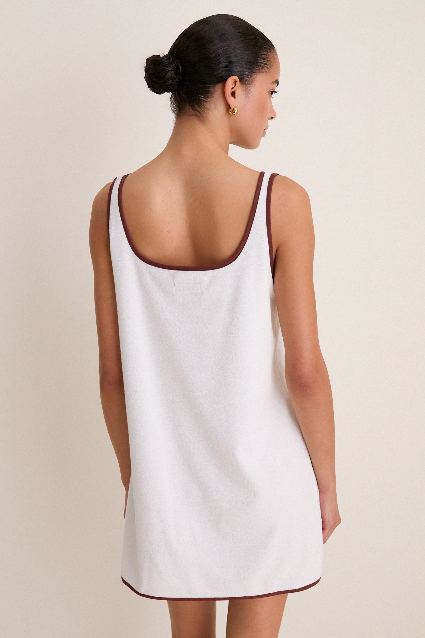 Tnuck Beach Blanc Shell Embroidered Terrycloth Dress Coverup Blanc / XXXL