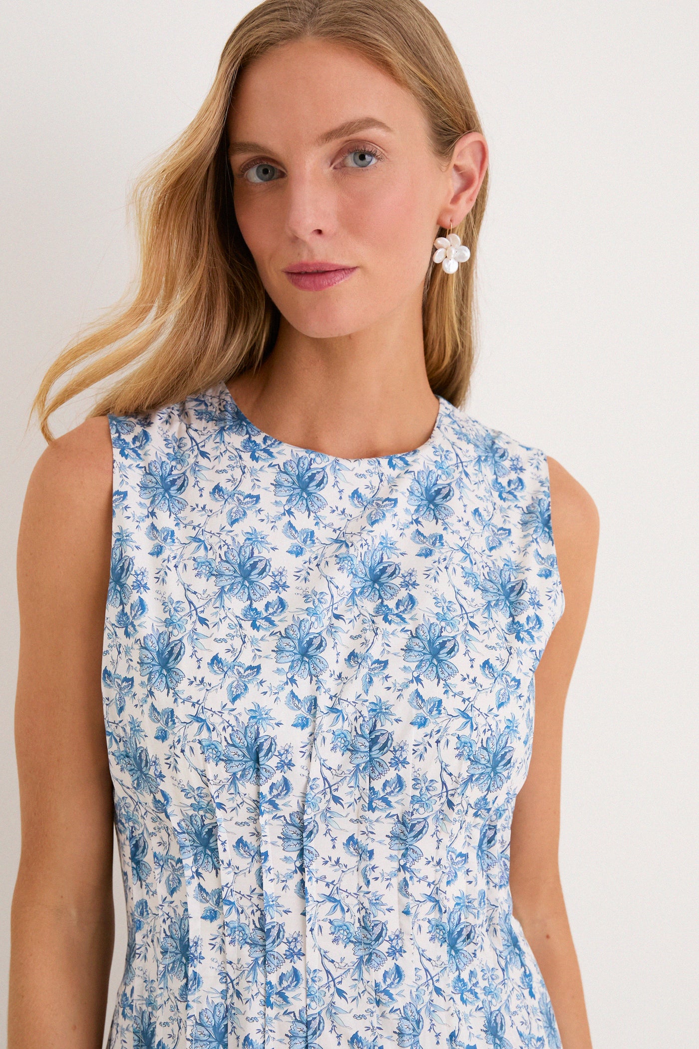 Hyacinth House French Blue Floral Toile Christina Maxi Dress French Blue Floral Toile / XXL Hyacinth House French Blue Floral Toile Christina Maxi Dress French Blue Floral Toile / XXL