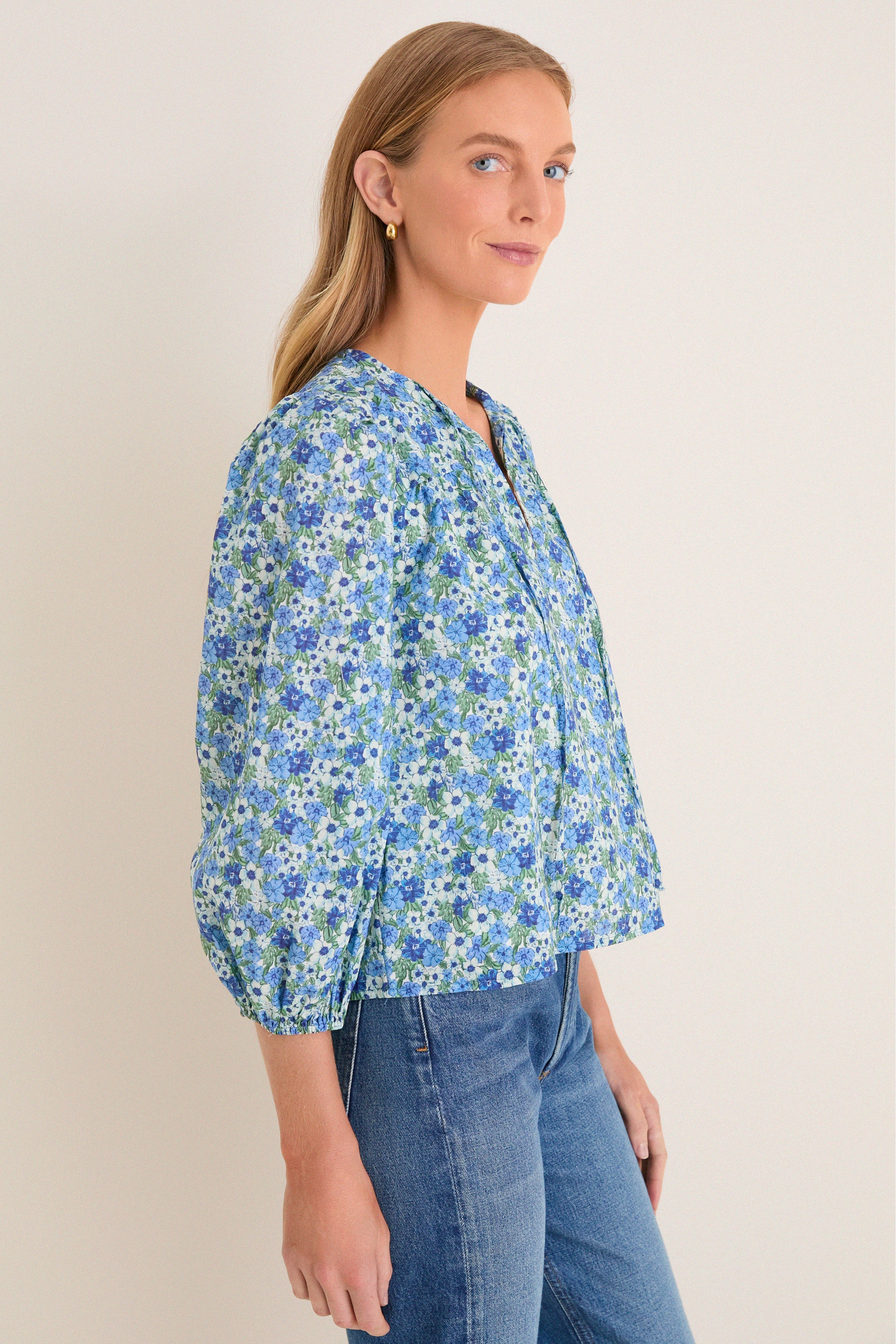 Forget-Me-Not Floral Petunia Blouse