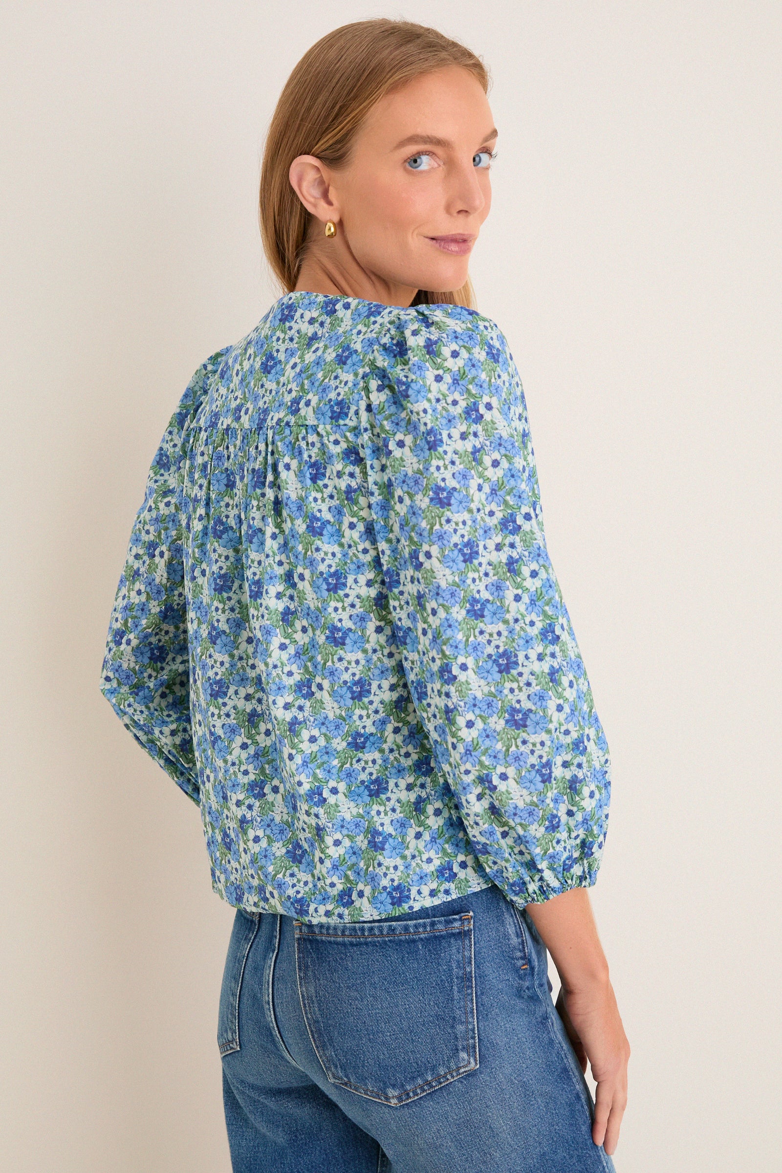 Forget-Me-Not Floral Petunia Blouse
