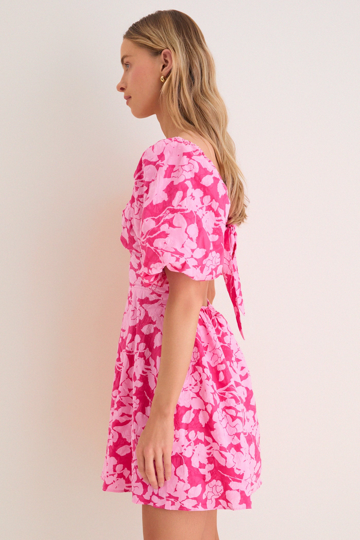 Hyacinth House Pink Textured Floral Seaport Mini Dress Pink Textured Floral / S