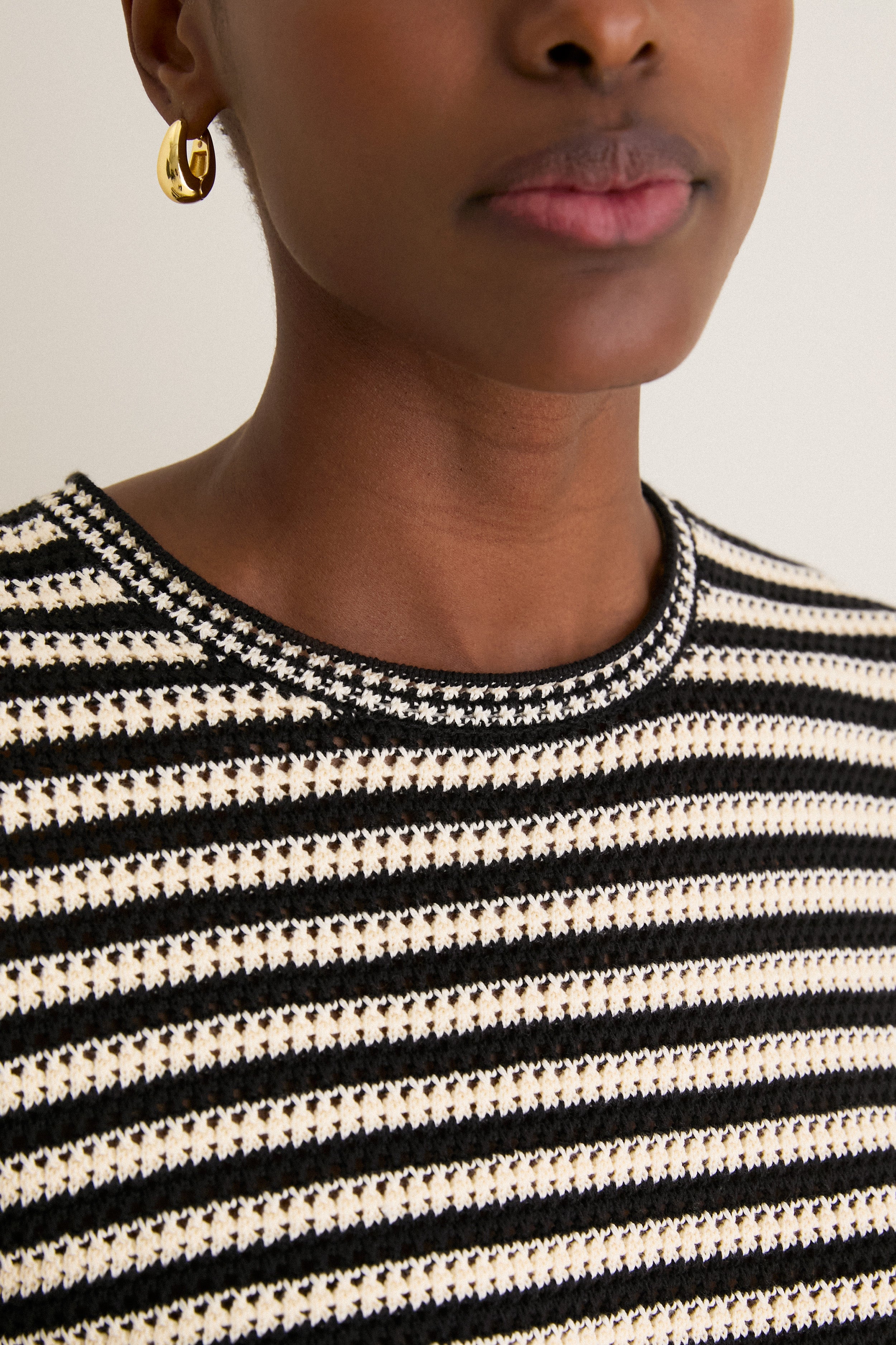 ANINE BING ストライプニットトップス美品 Black and Ivory Stripe Theo Sweater | Anine Bing