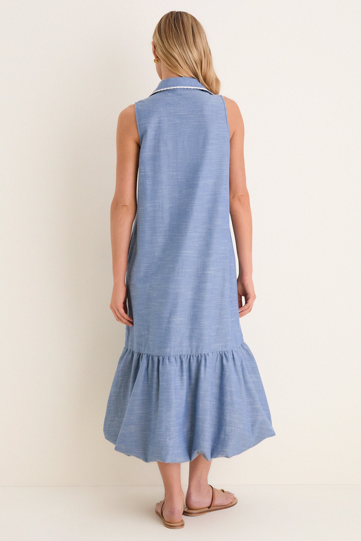 chambray maxi dress Tuckernuck Chambray Sleeveless Martine Bubble Maxi Dress Chambray / XS