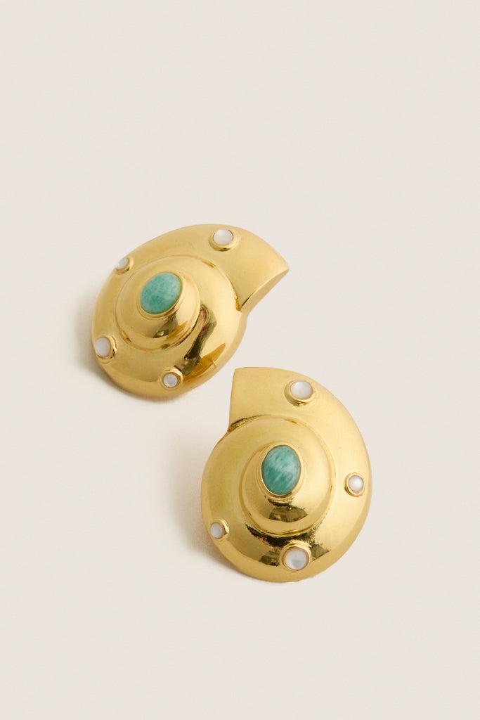 Gold Nautilus Stud Earrings | Lizzie Fortunato