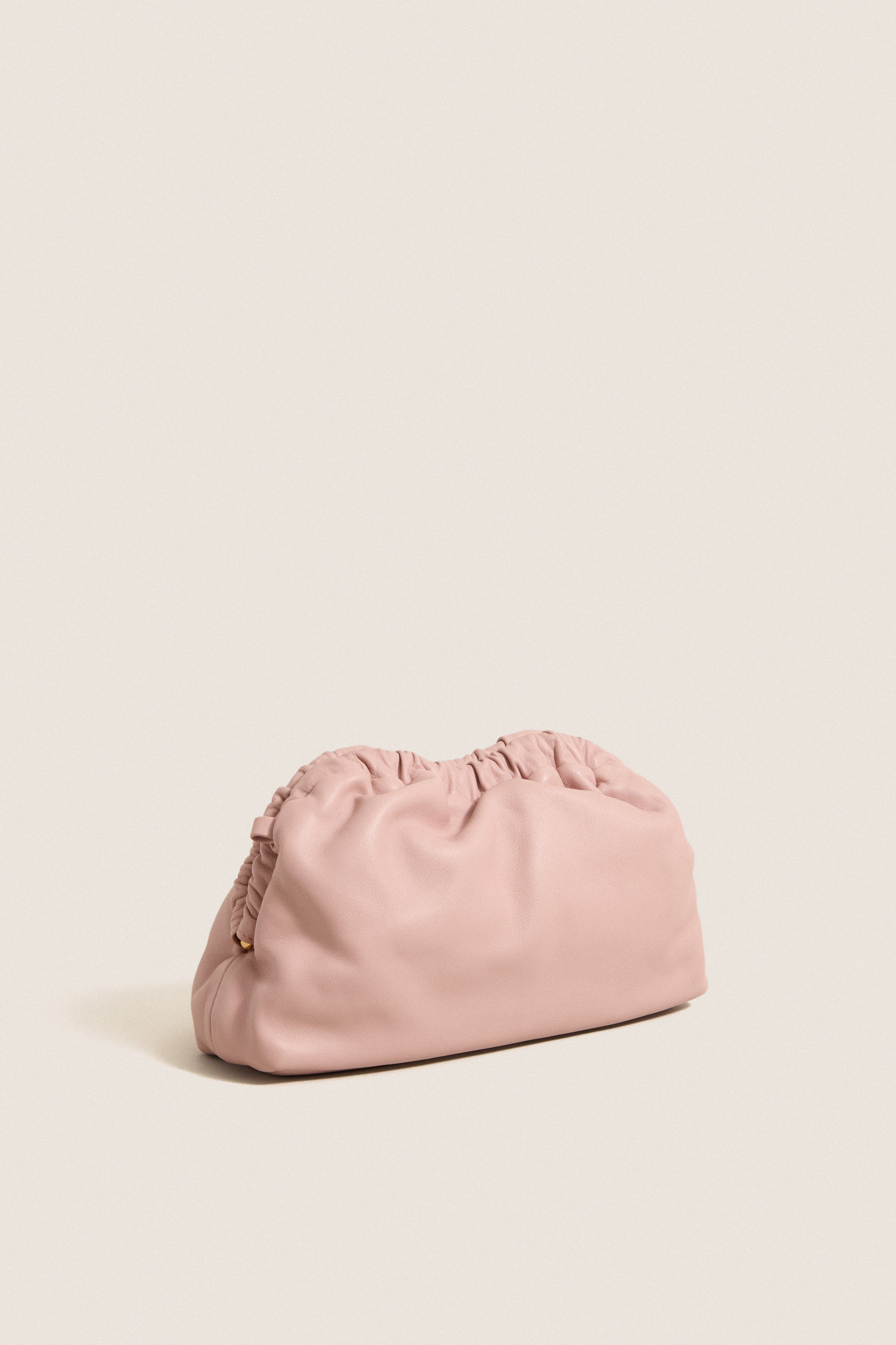 Zucchero Mini Cloud Clutch