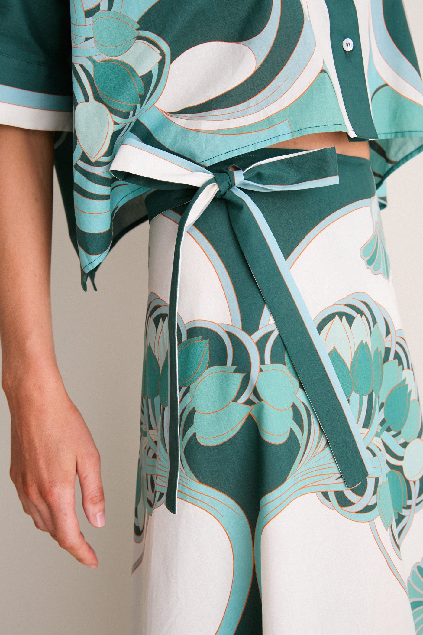 Blooming Tulip Placee Sarong Skirt