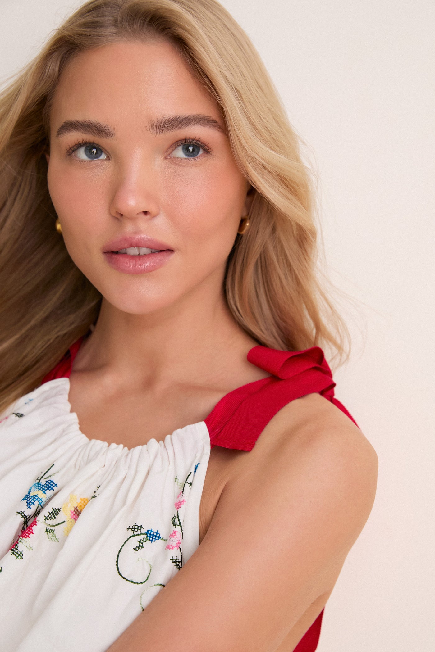 lina midi dress Love the Label Tea Rose Embroidery Lina Midi Dress Tea Rose Embroidery / S
