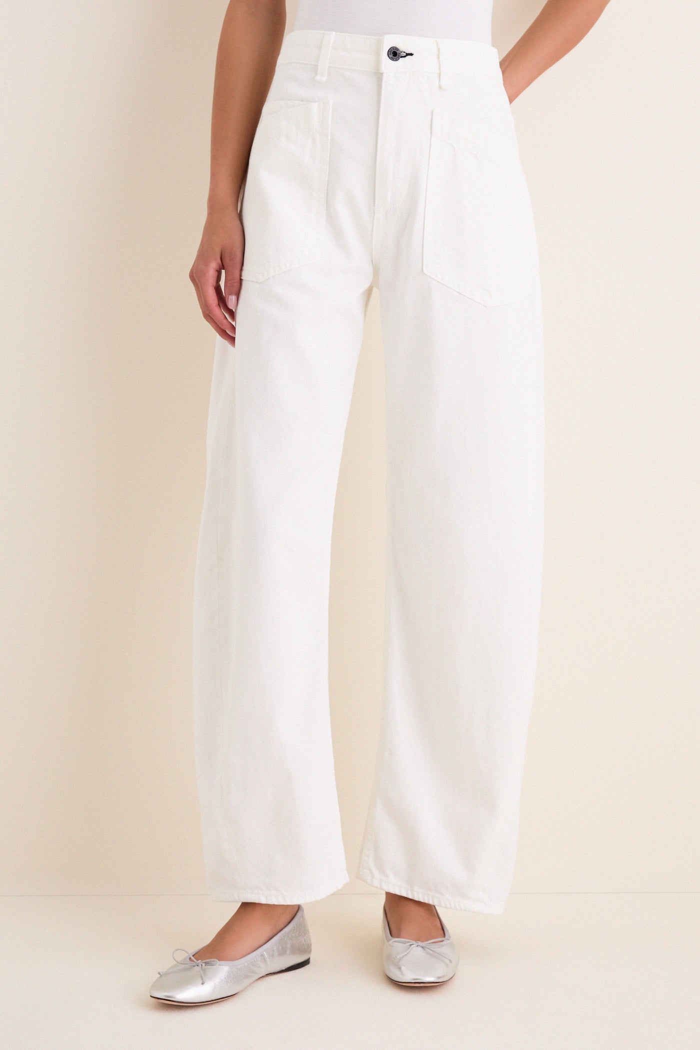 Ivory Twisted Barrel Jean