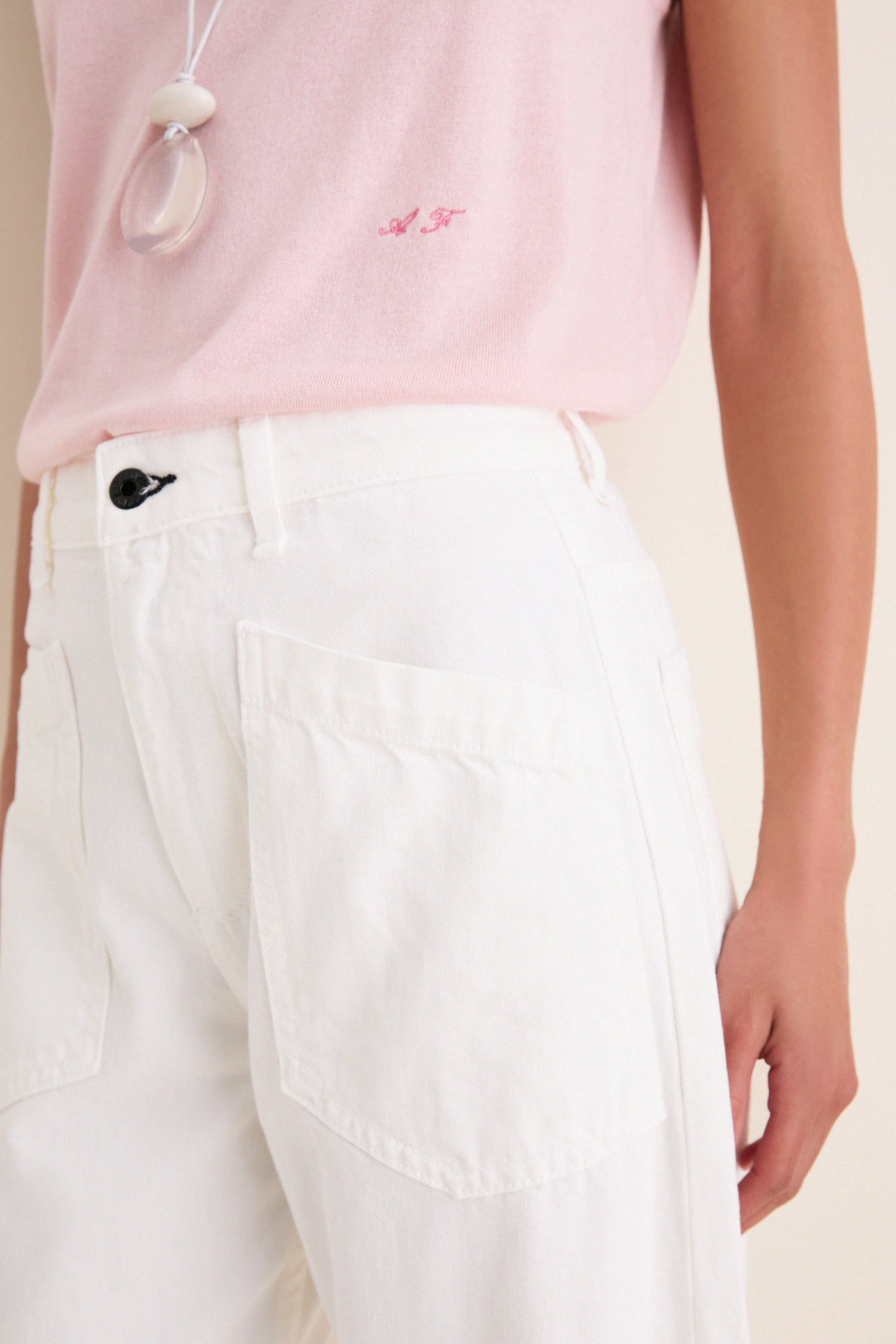 Ivory Twisted Barrel Jean