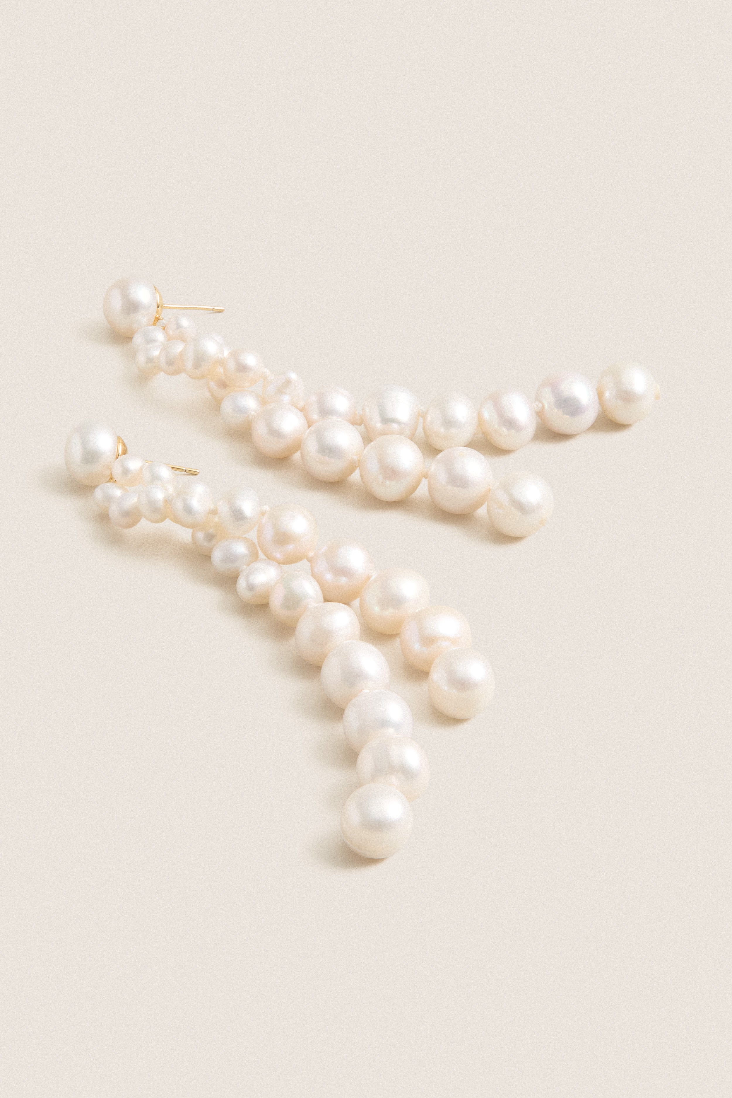 White Gianna Earrings