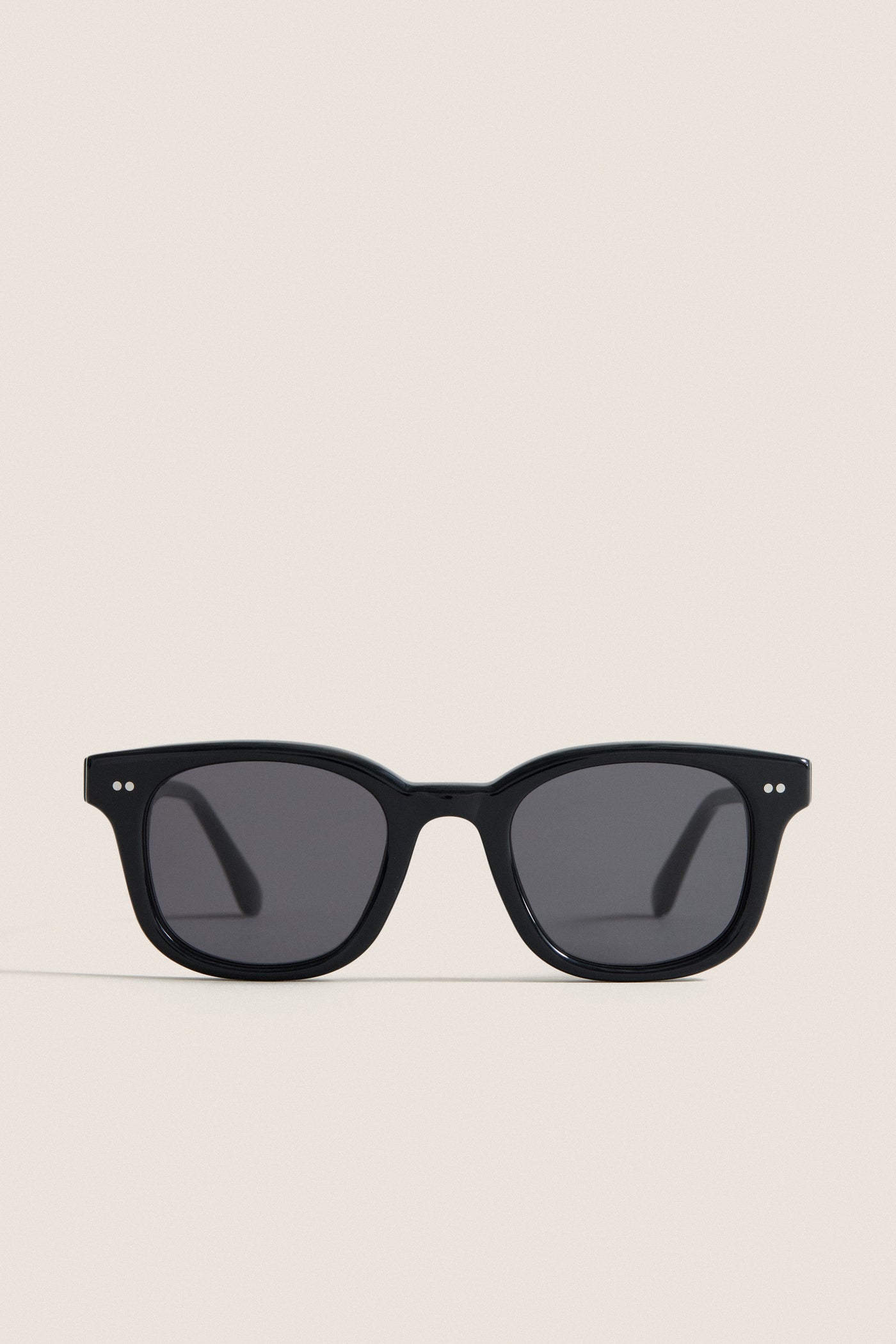 Black 02 Sunglasses