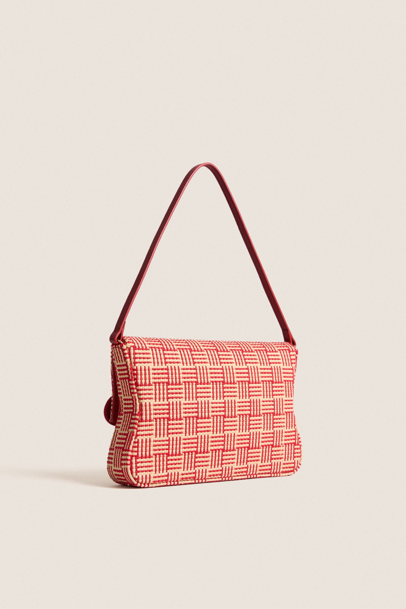 Natural and Red Gerrit Straw Clutch