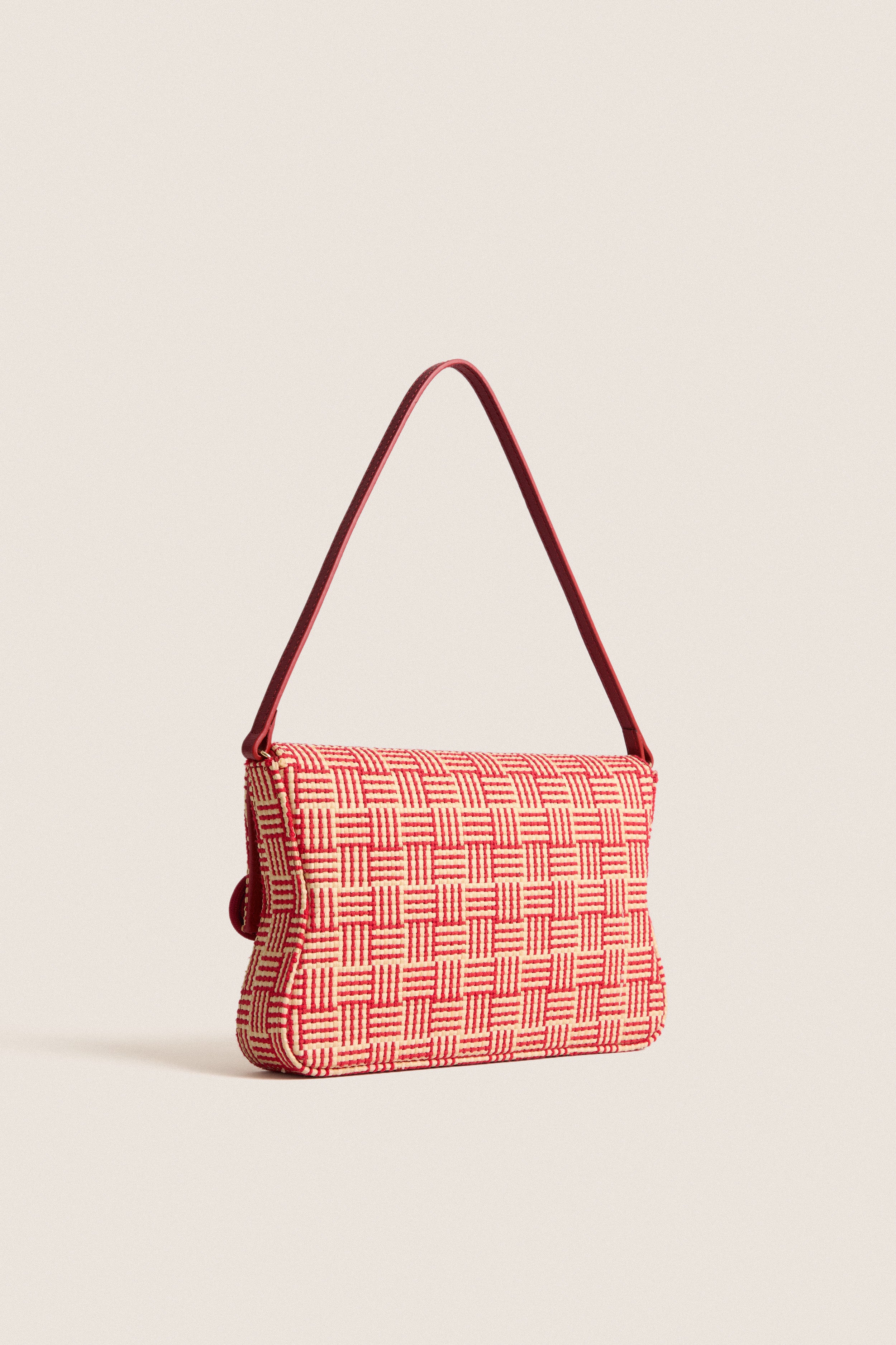 Natural and Red Gerrit Straw Clutch