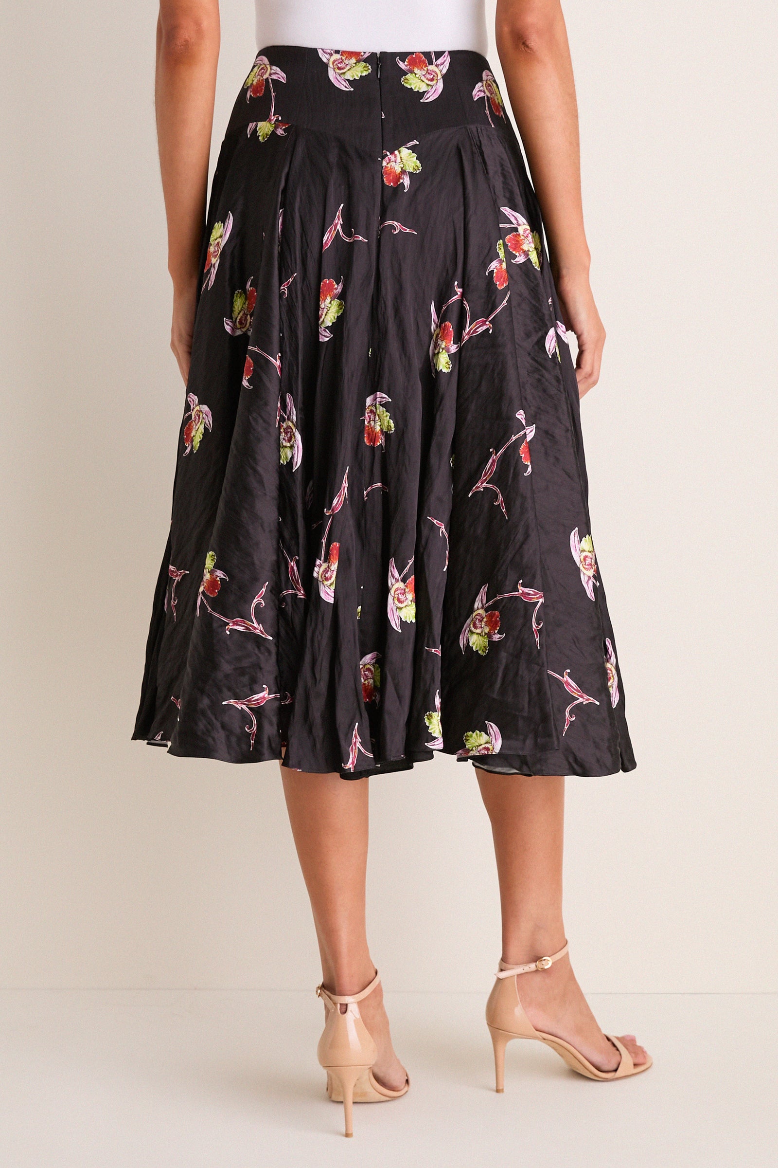 Black Lily Nera Skirt
