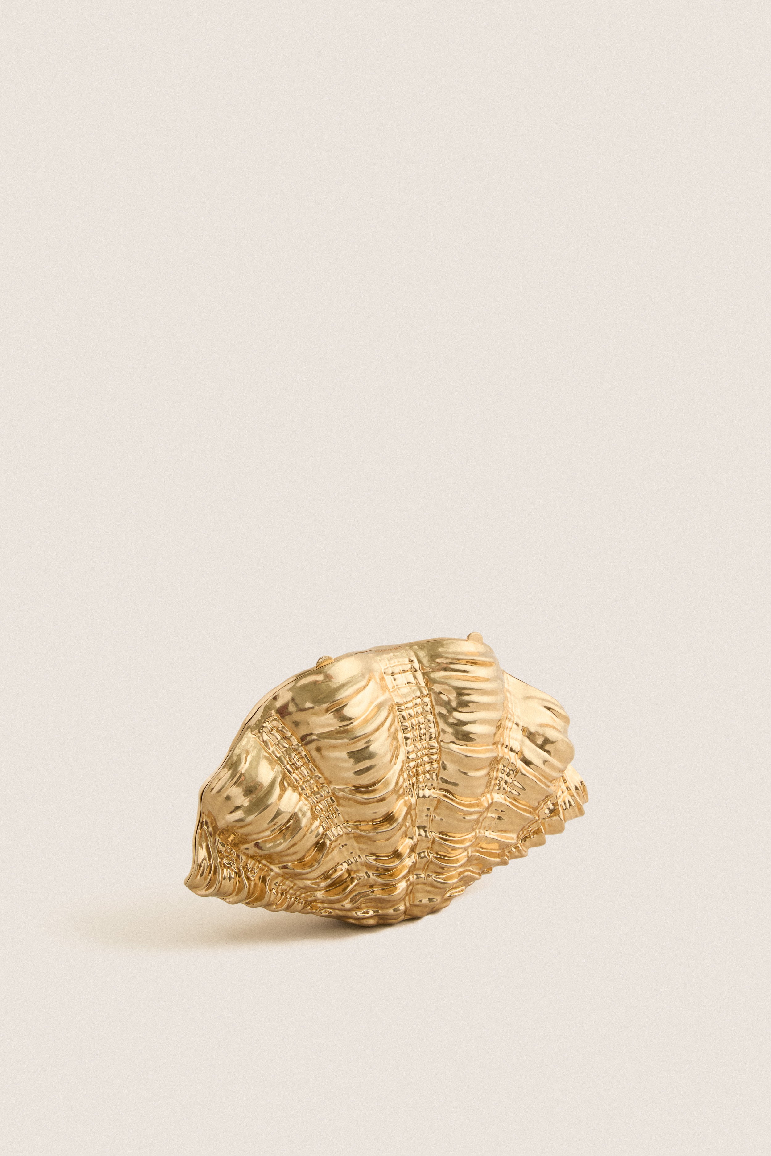 Gold Venus Shell Clutch
